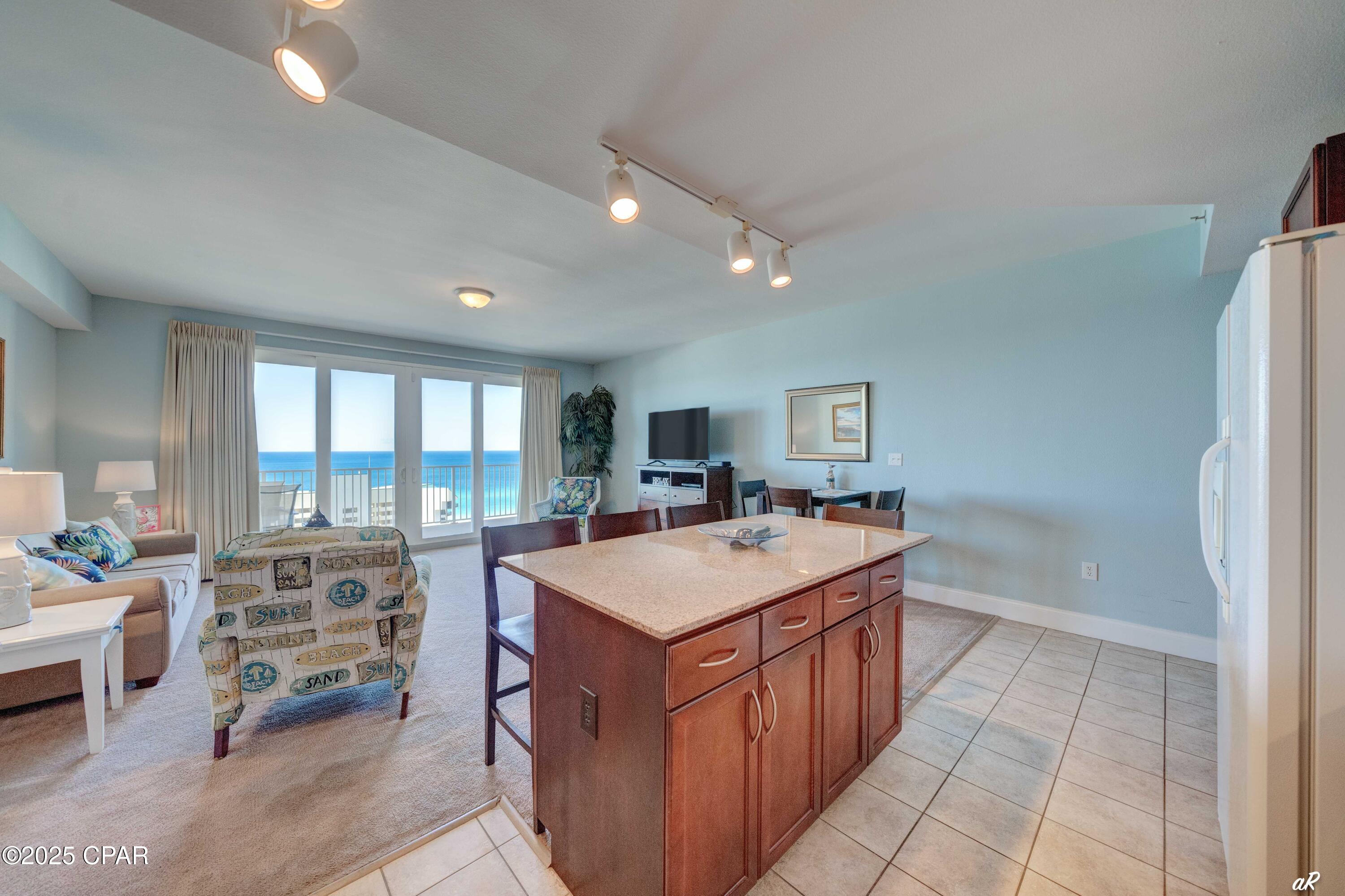 Image 9 For 9860 Thomas Drive 1516