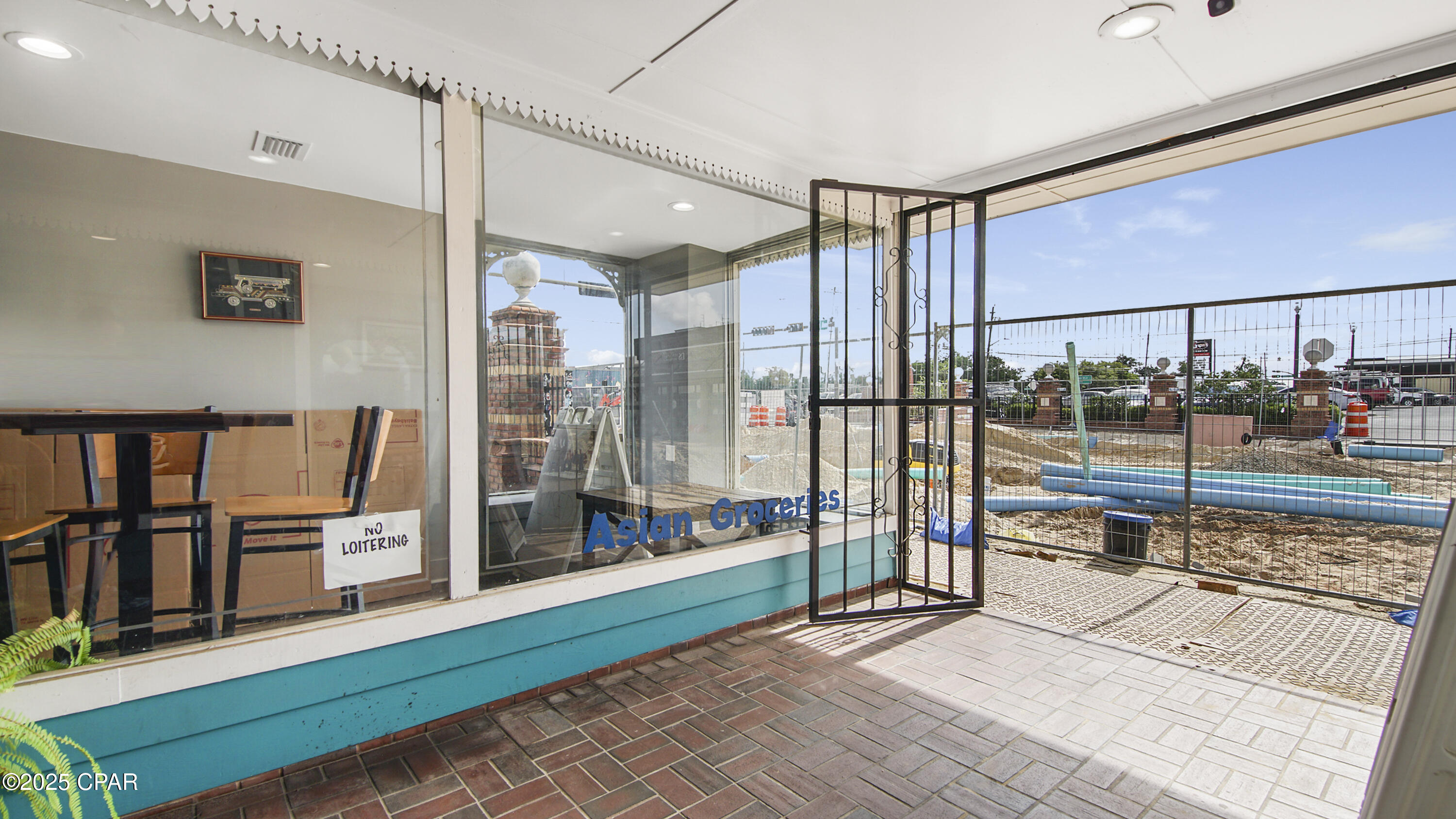 Image 19 For 571 Harrison Avenue