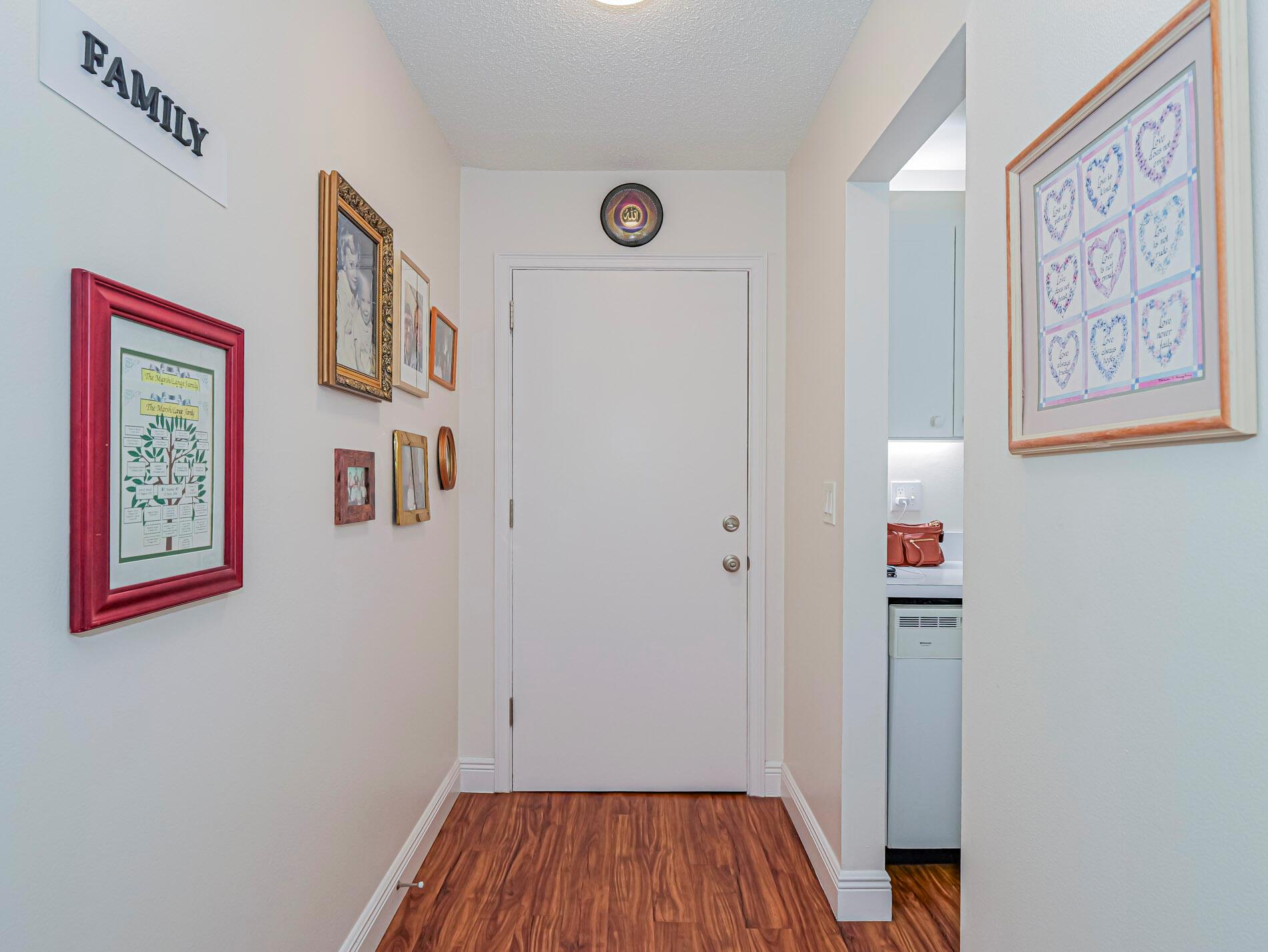 Vista Harbor Condo Bldgs