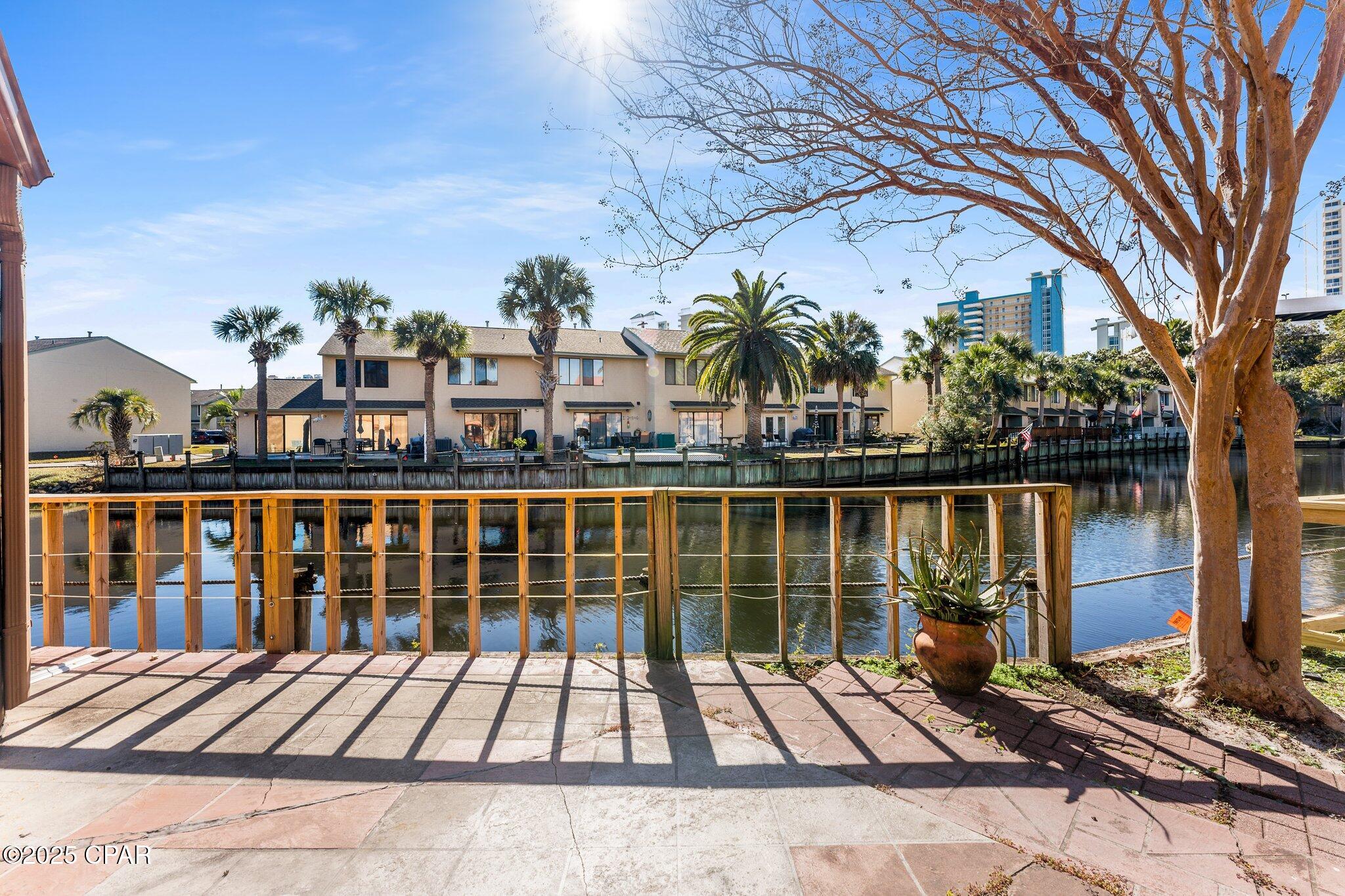 Image 20 For 208 Grande Island Boulevard
