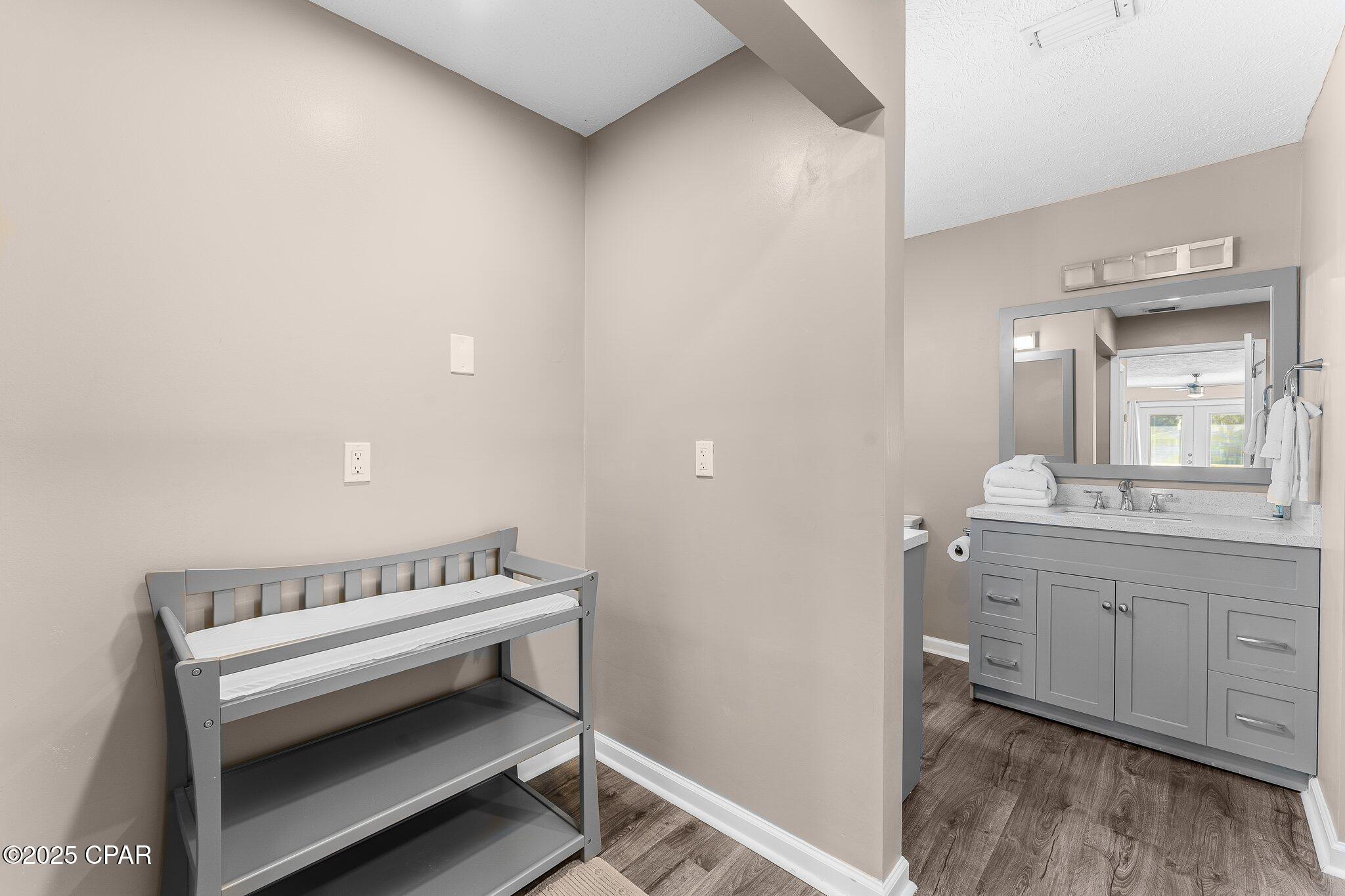 Image 29 For 208 Grande Island Boulevard