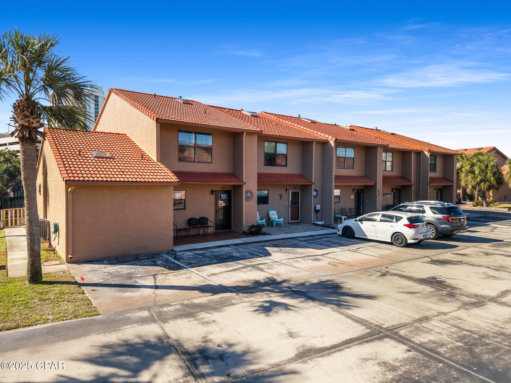 Image 40 For 208 Grande Island Boulevard