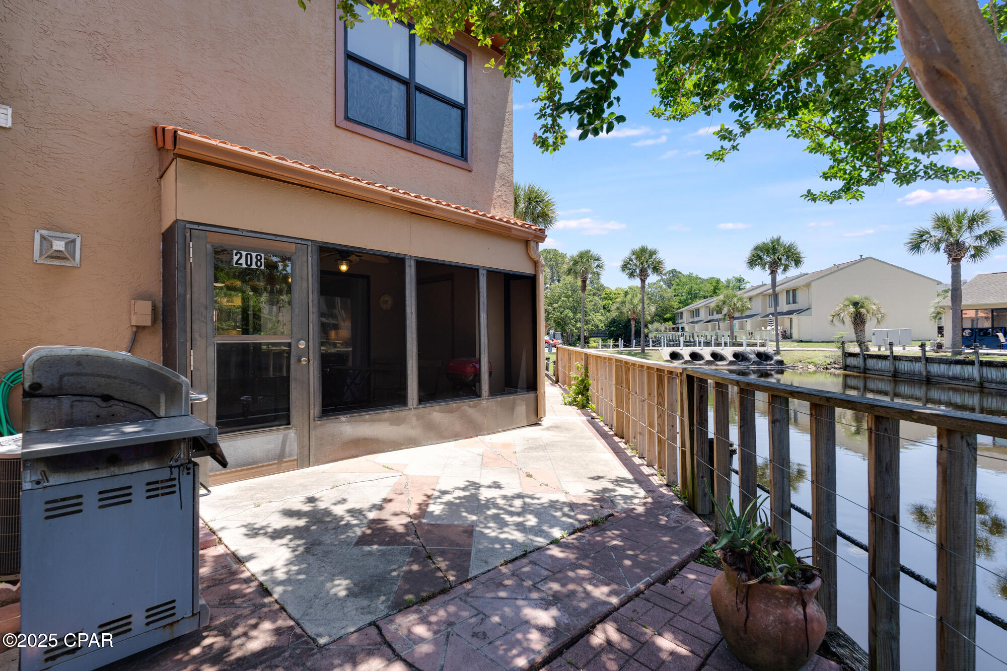 Image 46 For 208 Grande Island Boulevard