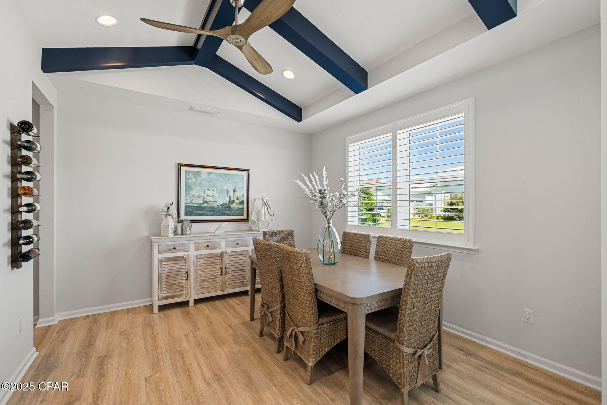 Image 19 For 8369 Fins Up Court