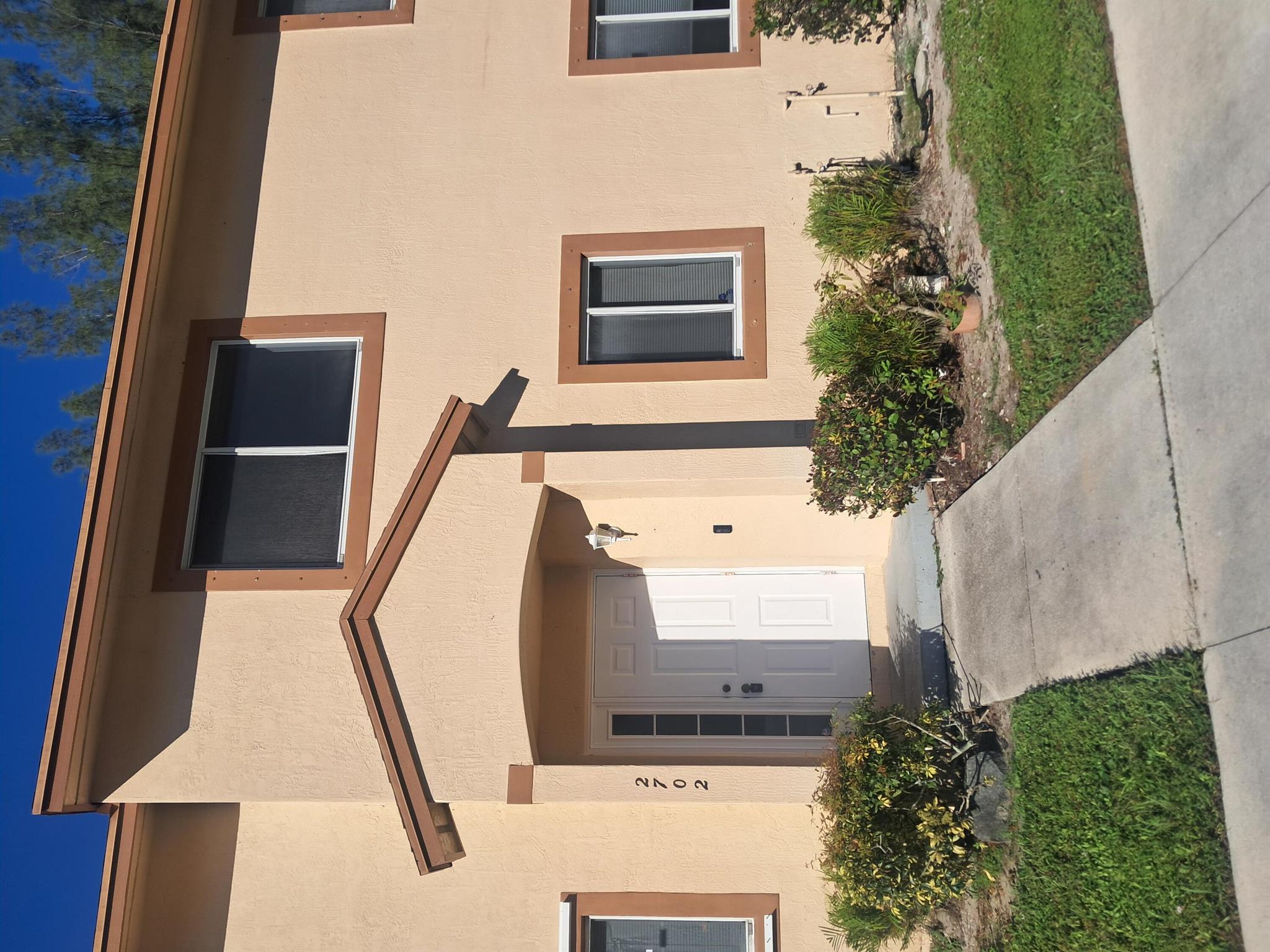 Trails 2 At Royal Palm Be