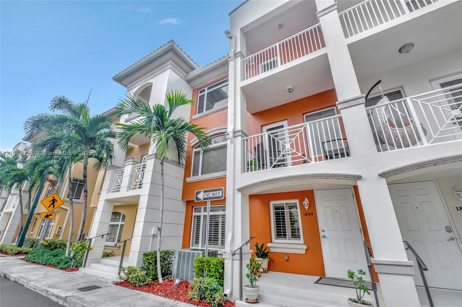 SPECTACULAR TRI-LEVEL TOWNHOME IN BEAUTIFUL AVENTURA!! CLOSE TO AVENTURA MALL, GREAT SCHOOLS, LOTS OF RESTURANTS AND CLOSE TO BRIGHTLINE.  THIS 2 BEDROOM 2.5 BATHROOM HAS TONS OF UPGRADES.  PERFECT FOR A FIRST TIME HOMEBUYER, A RELOCATION OR SOMEONE WHO WORKS FROM HOME. MOTIVATED SELLERS DO NOT MISS OUT THIS ONE WON'T LAST.