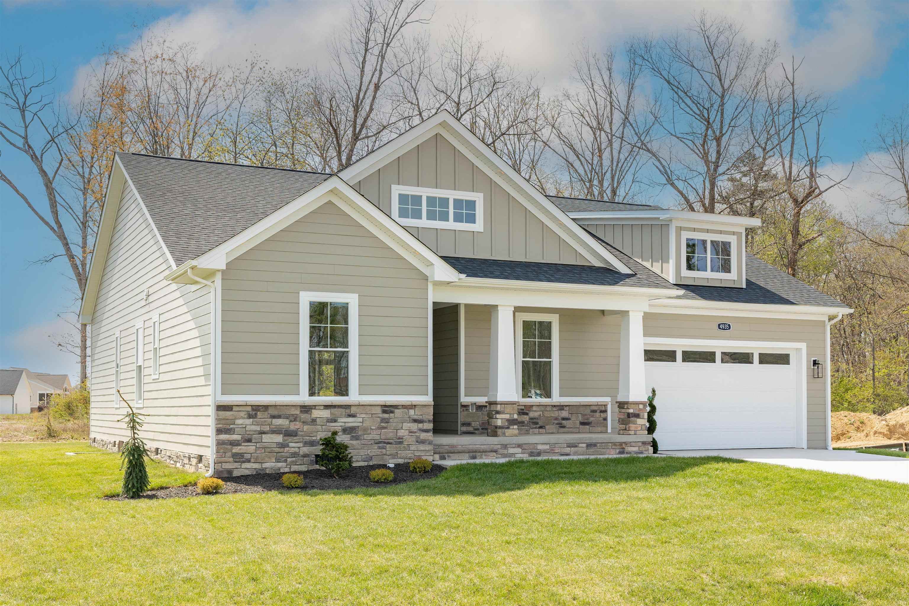 4935 BOXER LOOP exterior