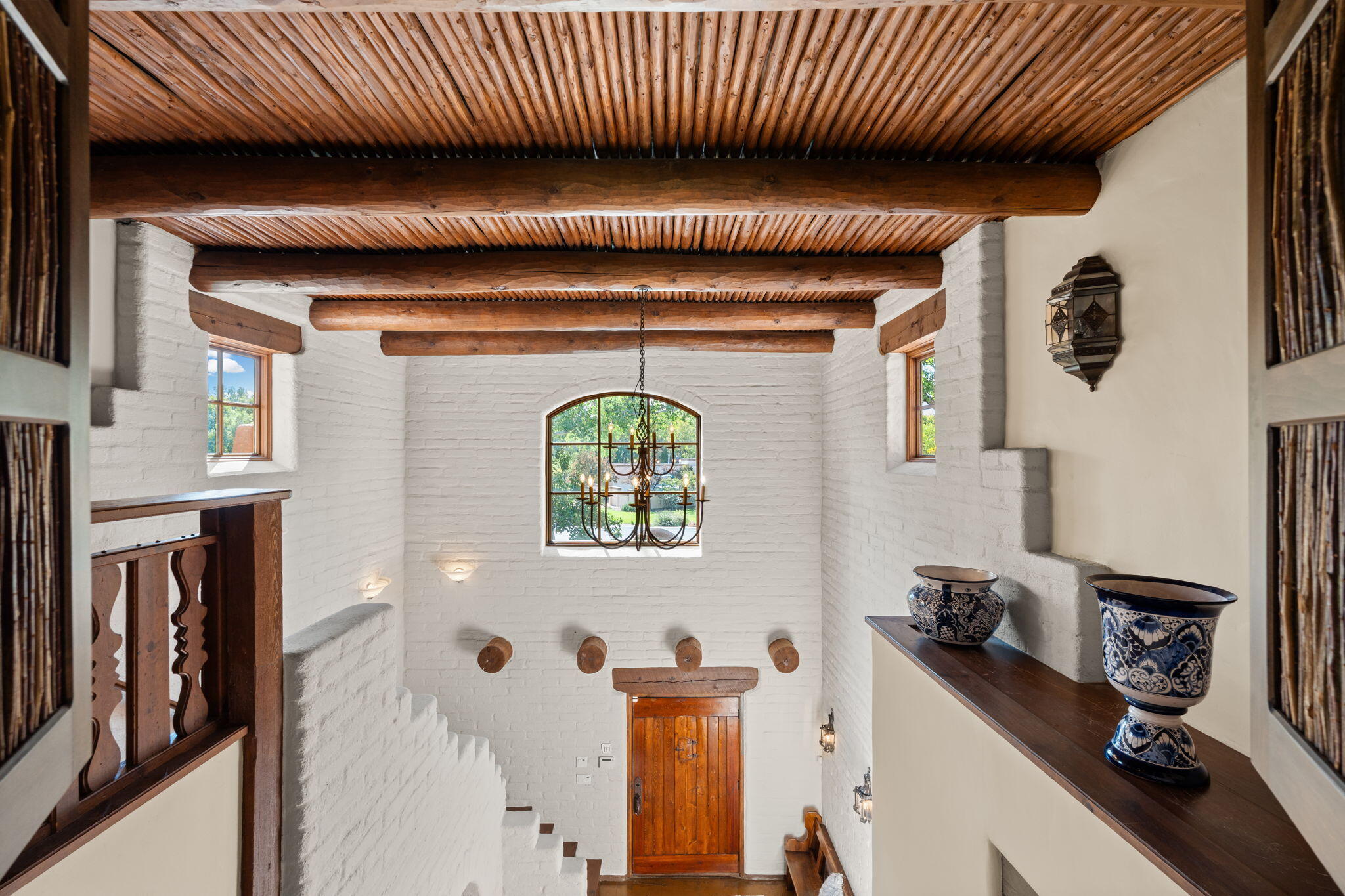 Homes for sale in Los Ranchos, NM | 1623 Francisca Rd Nw, Los Ranchos, NM 87107 | MLS# 1093092