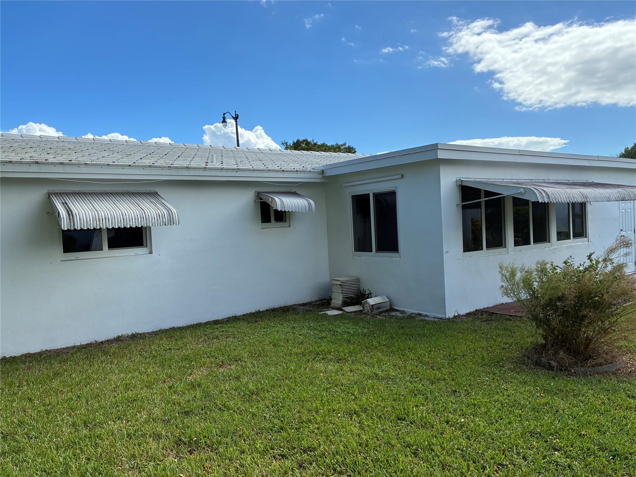 Homes for sale in Pompano Beach, FL | 3021 E Golf Blvd, Pompano Beach, FL 33064 | MLS# F10531128