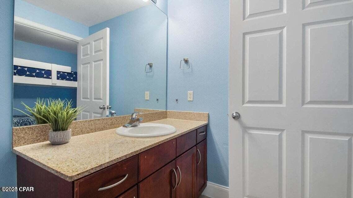 Image 14 For 9902 Thomas Drive 1237