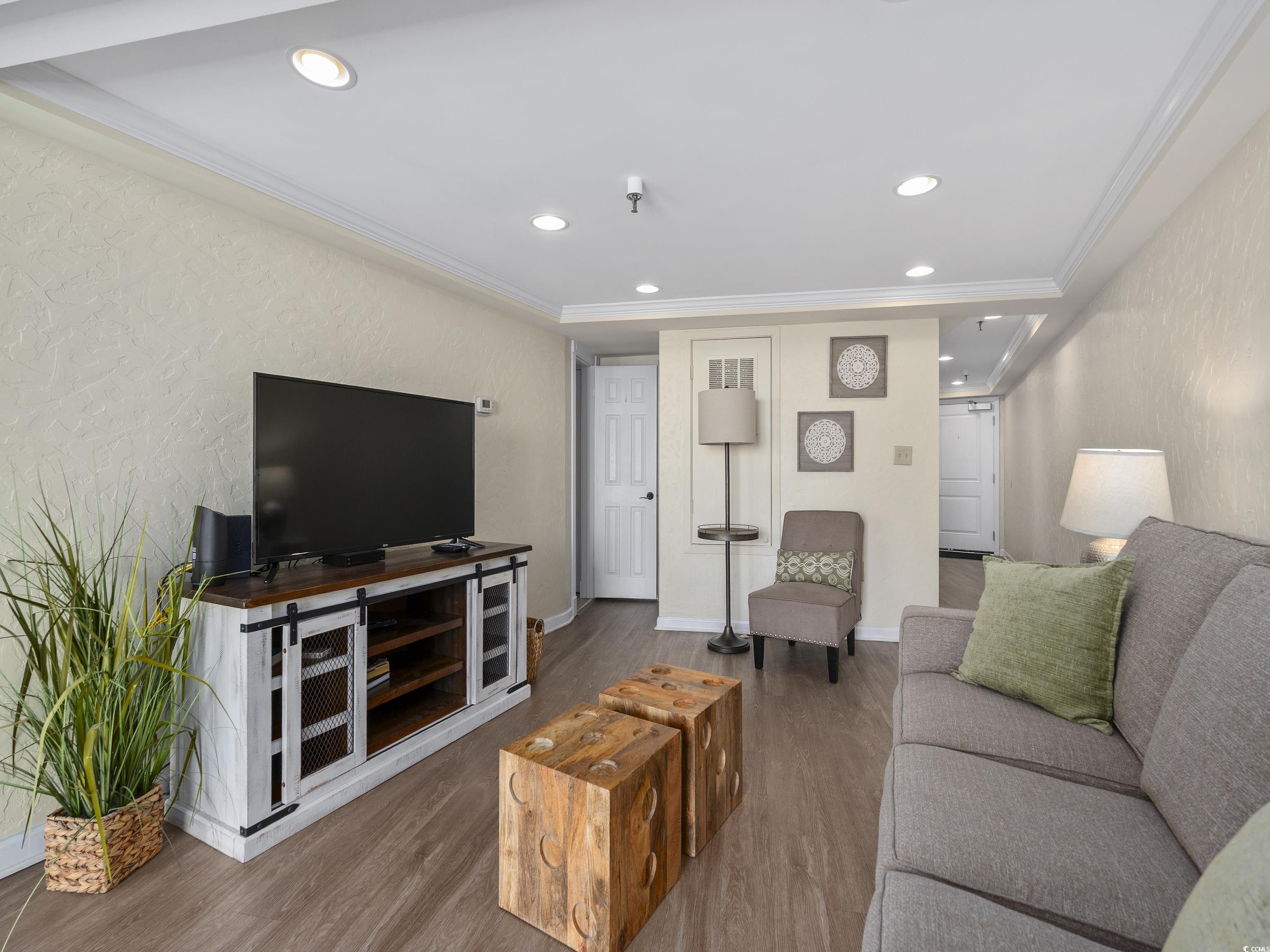 601 Retreat Beach Circle 