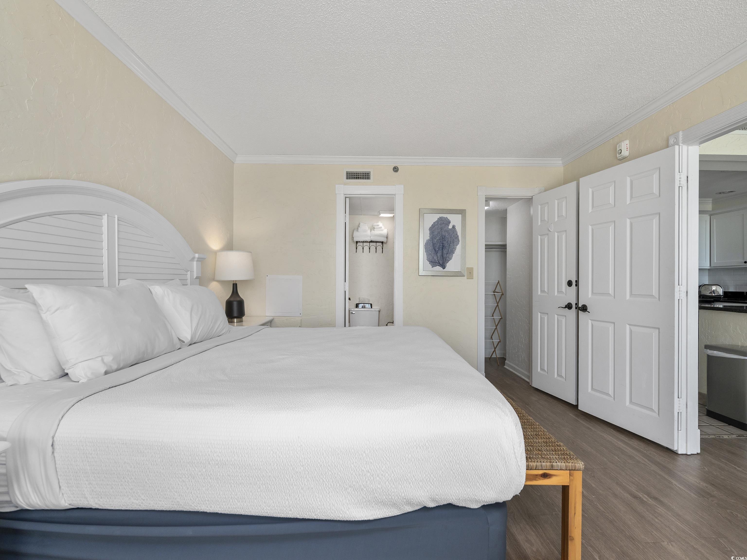 601 Retreat Beach Circle 