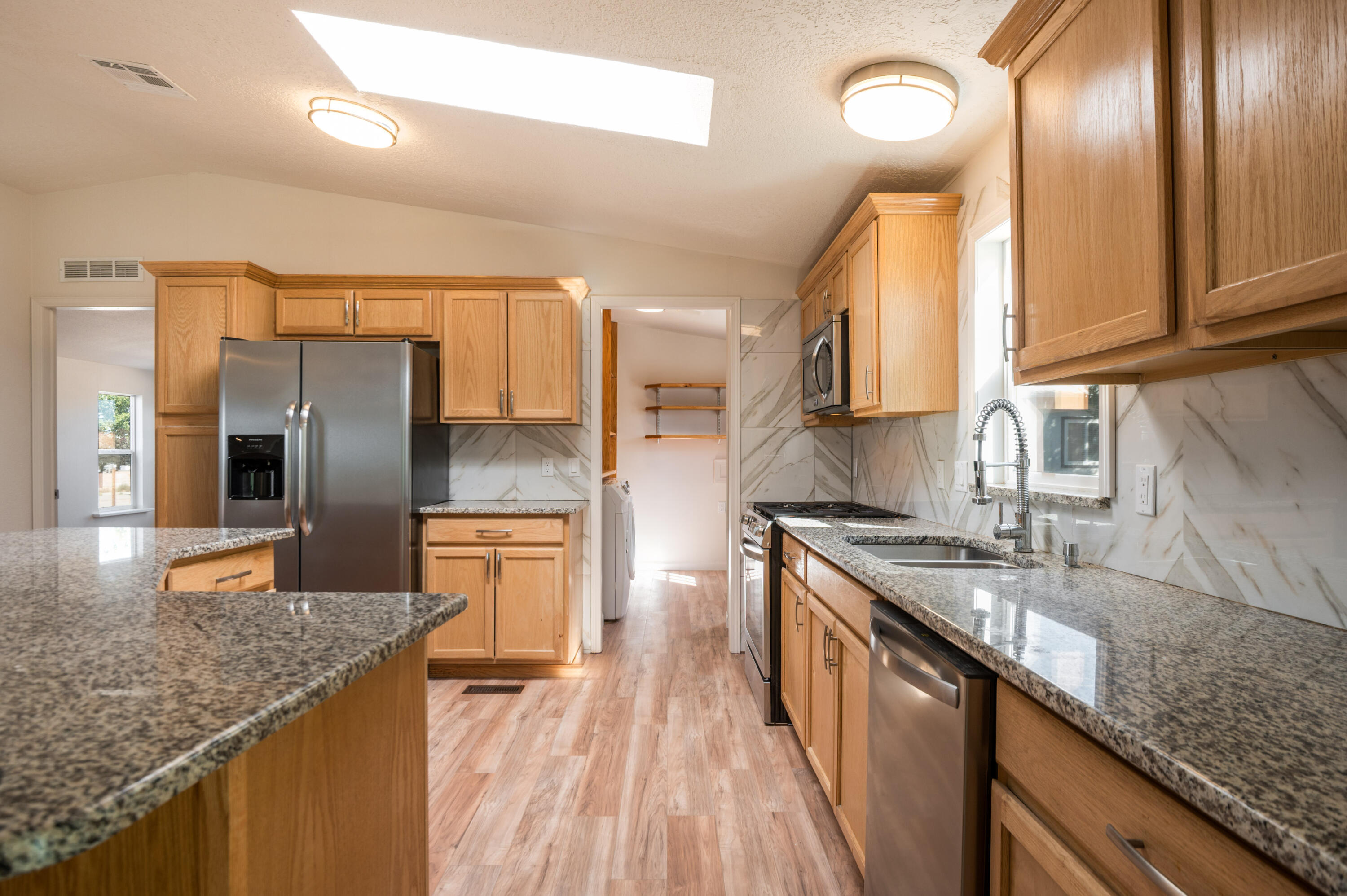 424 Southern Boulevard SW Kitchen