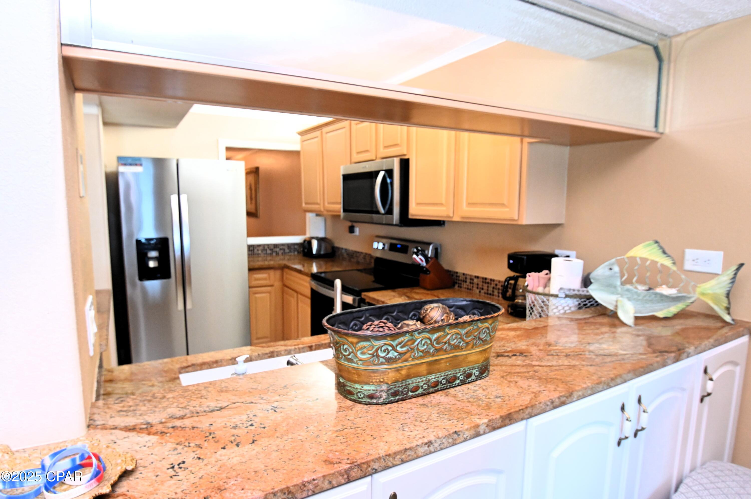 Image 12 For 6213 Thomas Drive 507