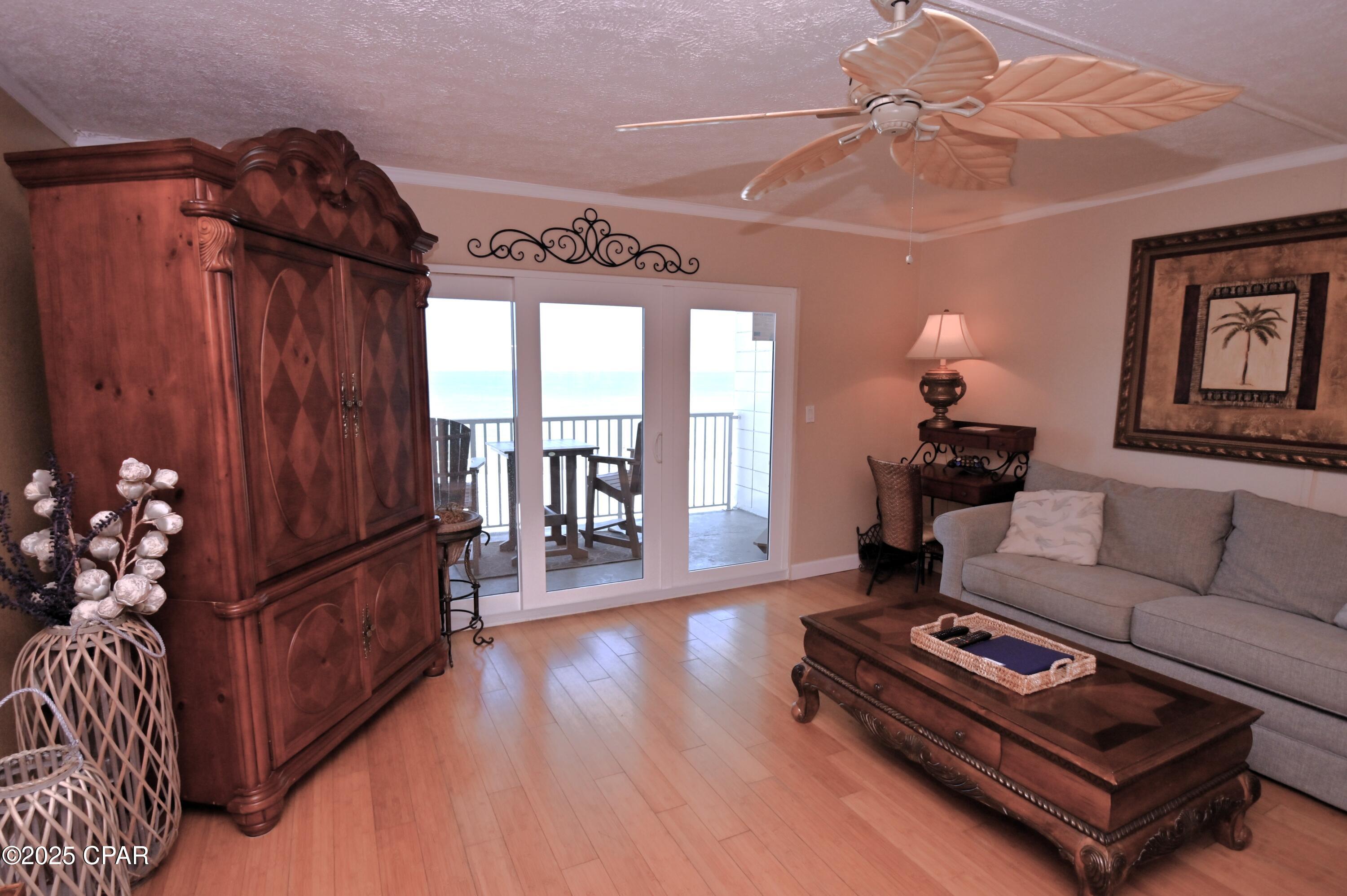 Image 3 For 6213 Thomas Drive 507