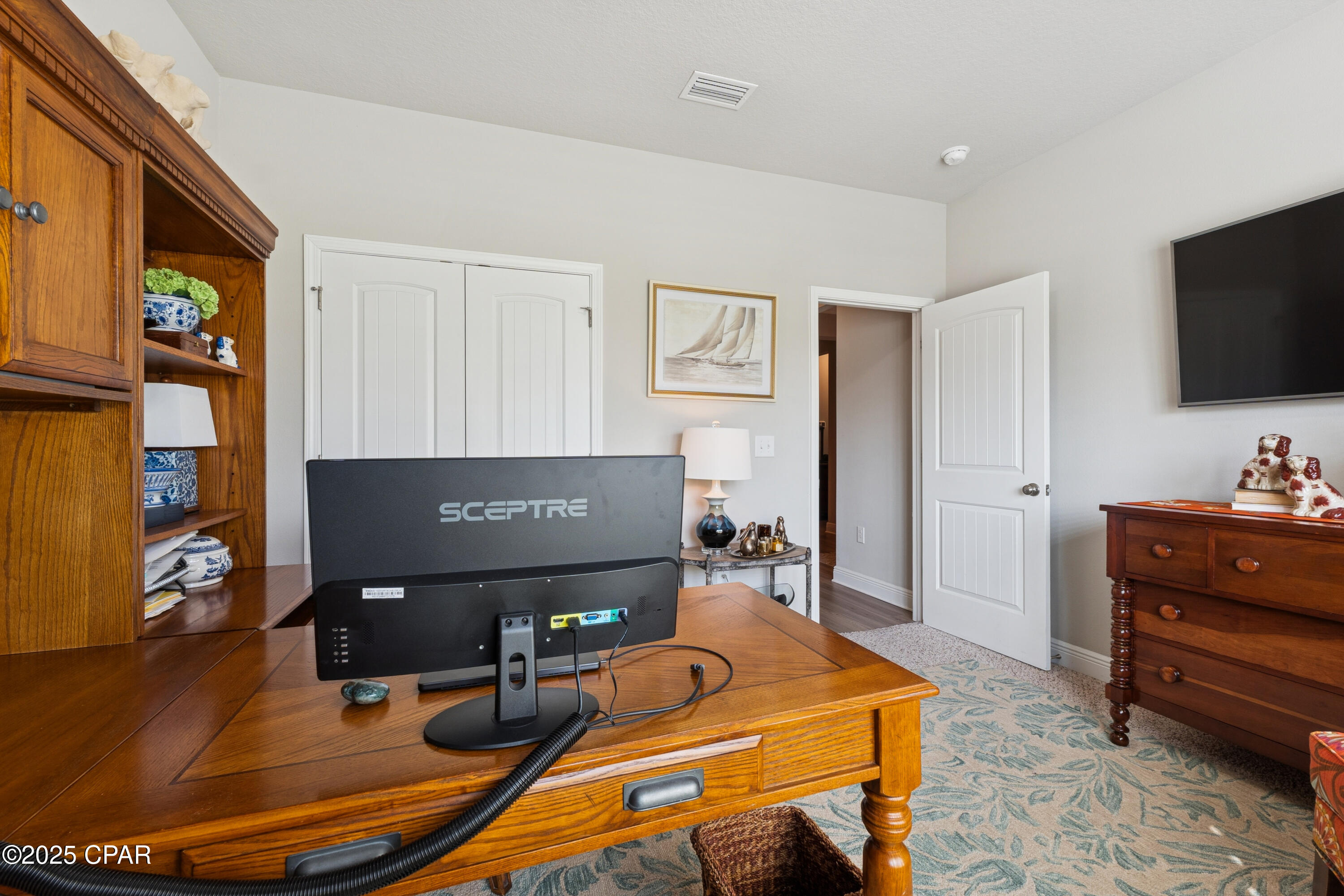 Image 18 For 215 Moonraker Circle