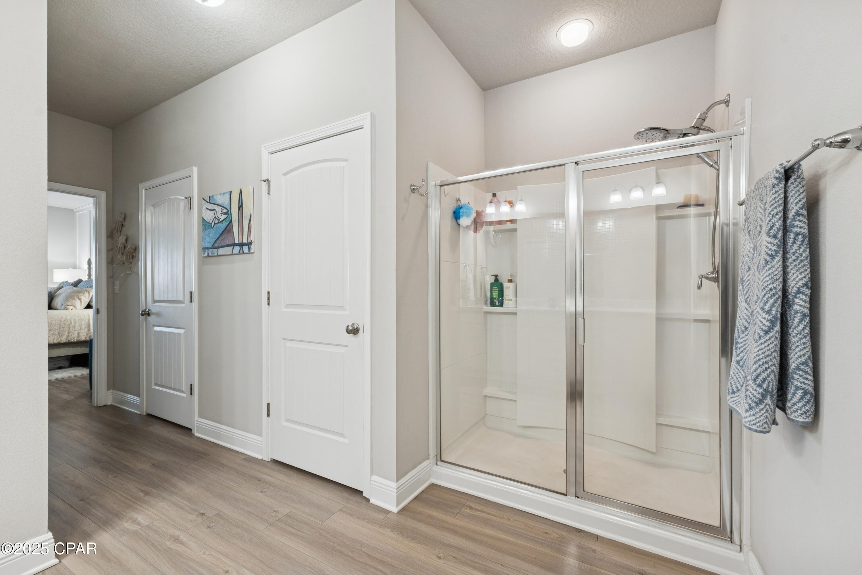 Image 30 For 215 Moonraker Circle