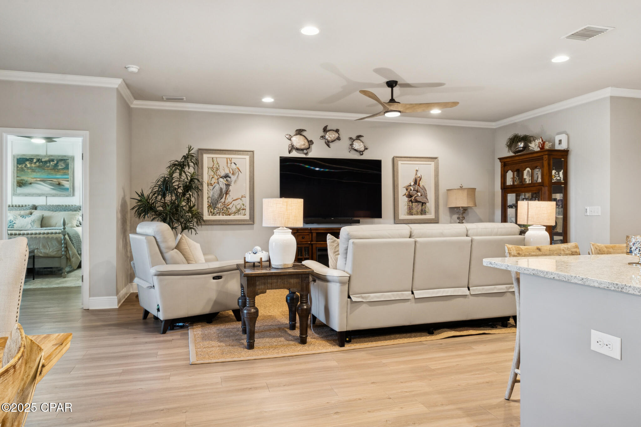 Image 8 For 215 Moonraker Circle