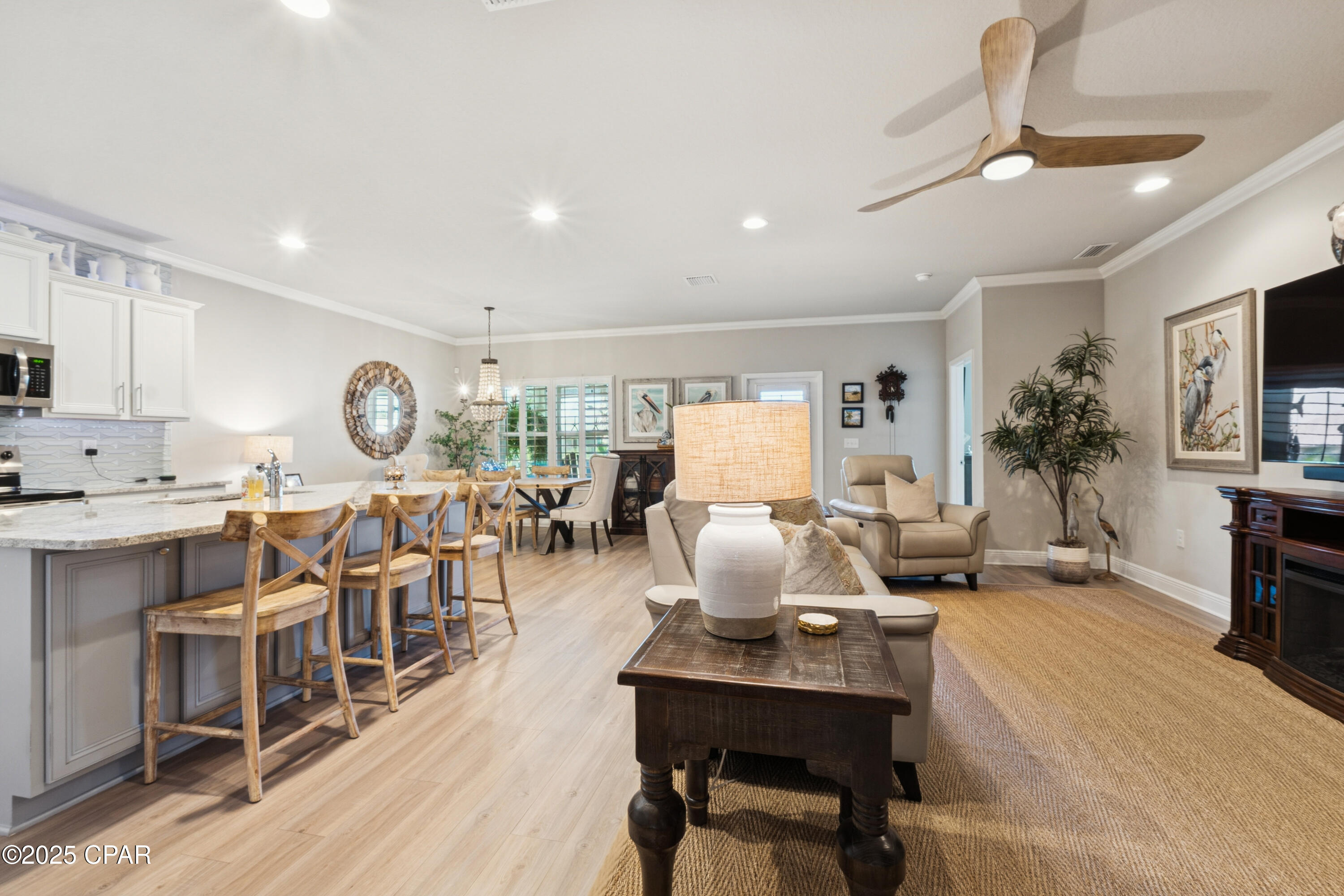 Image 9 For 215 Moonraker Circle