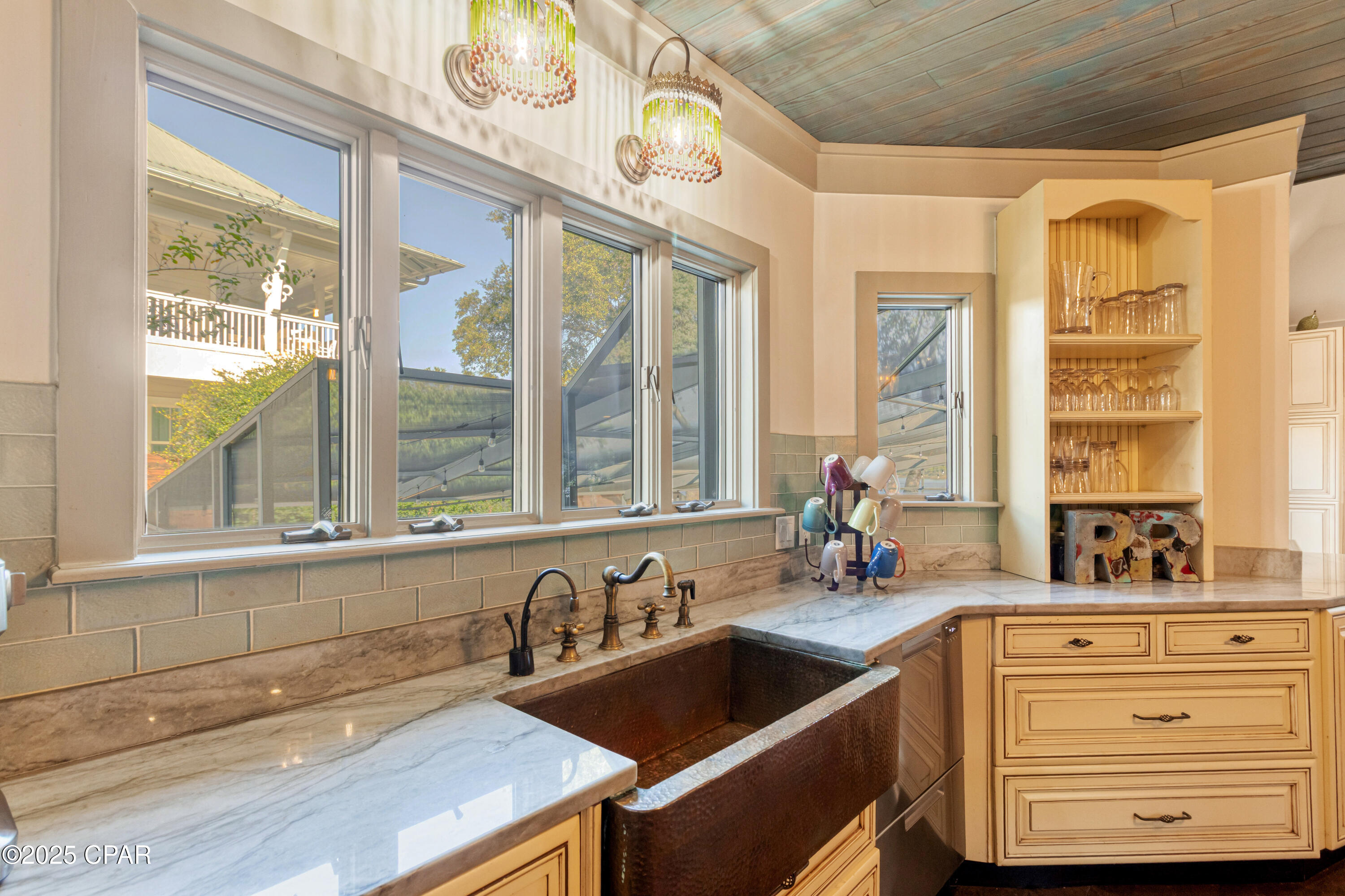 Listing photo id 32 for 5 Blue Crab Lane