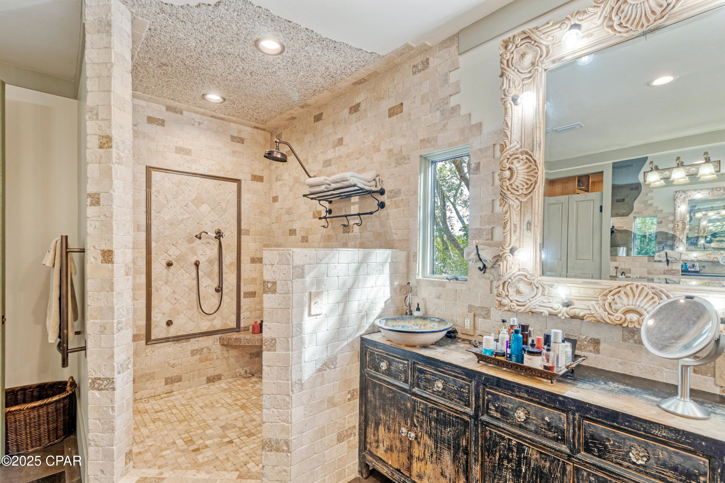 Listing photo id 52 for 5 Blue Crab Lane