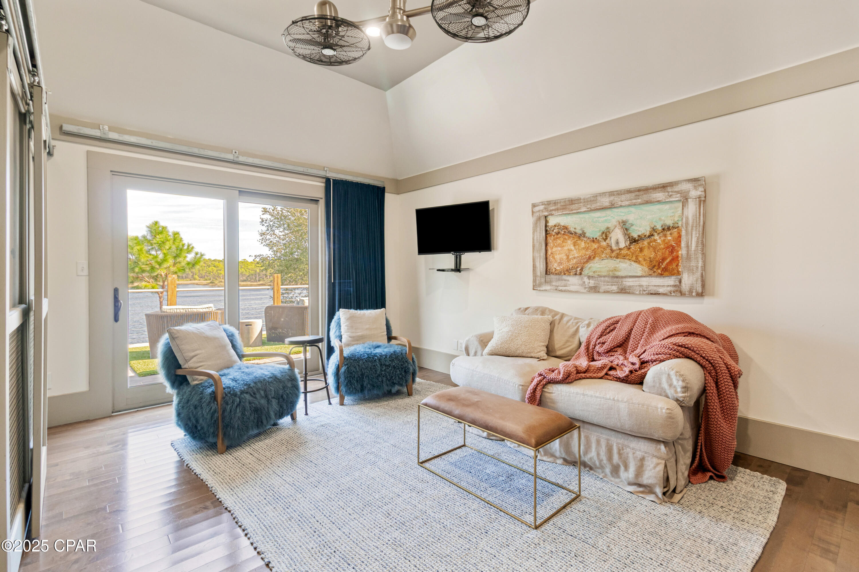 Listing photo id 61 for 5 Blue Crab Lane