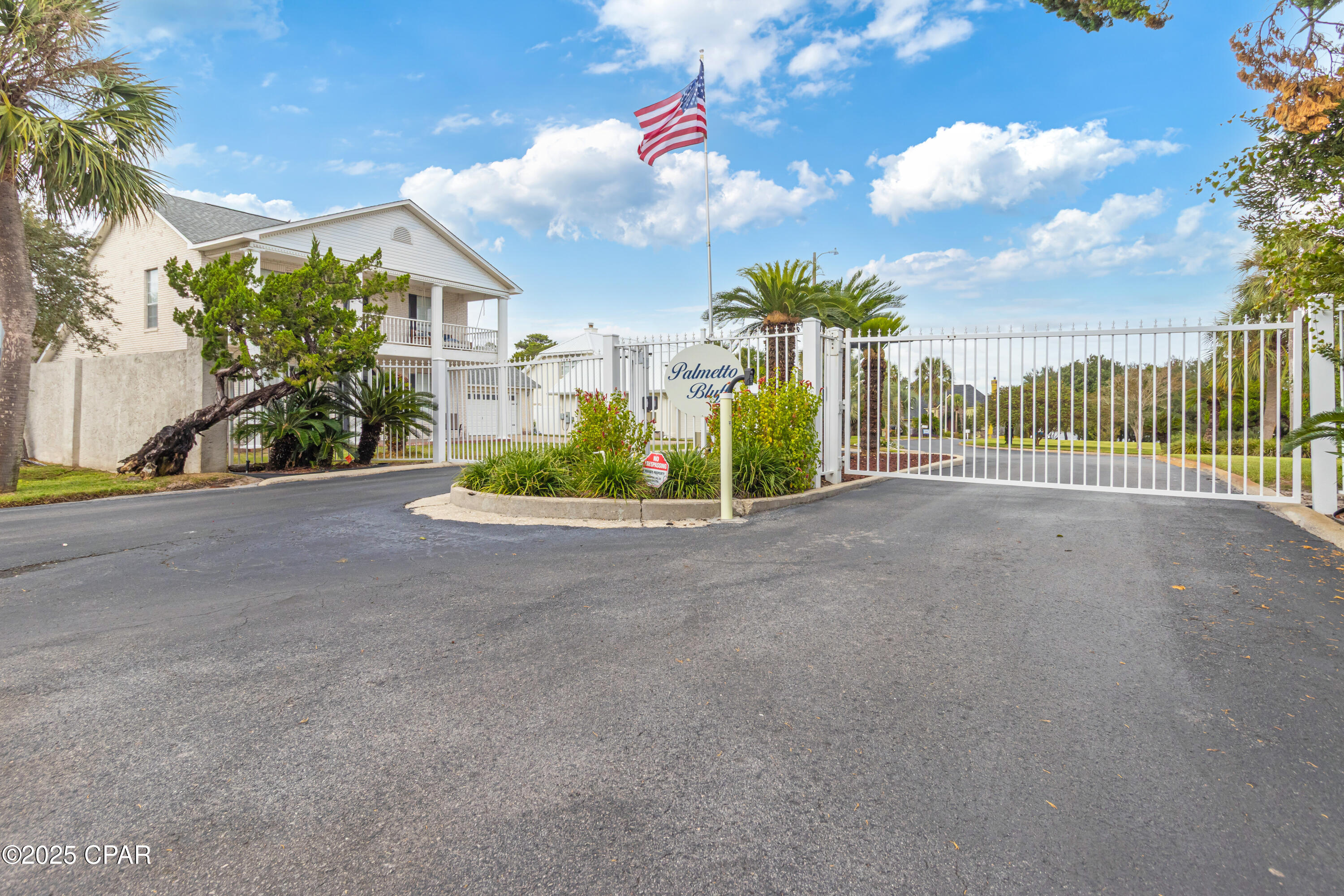 Listing photo id 78 for 5 Blue Crab Lane