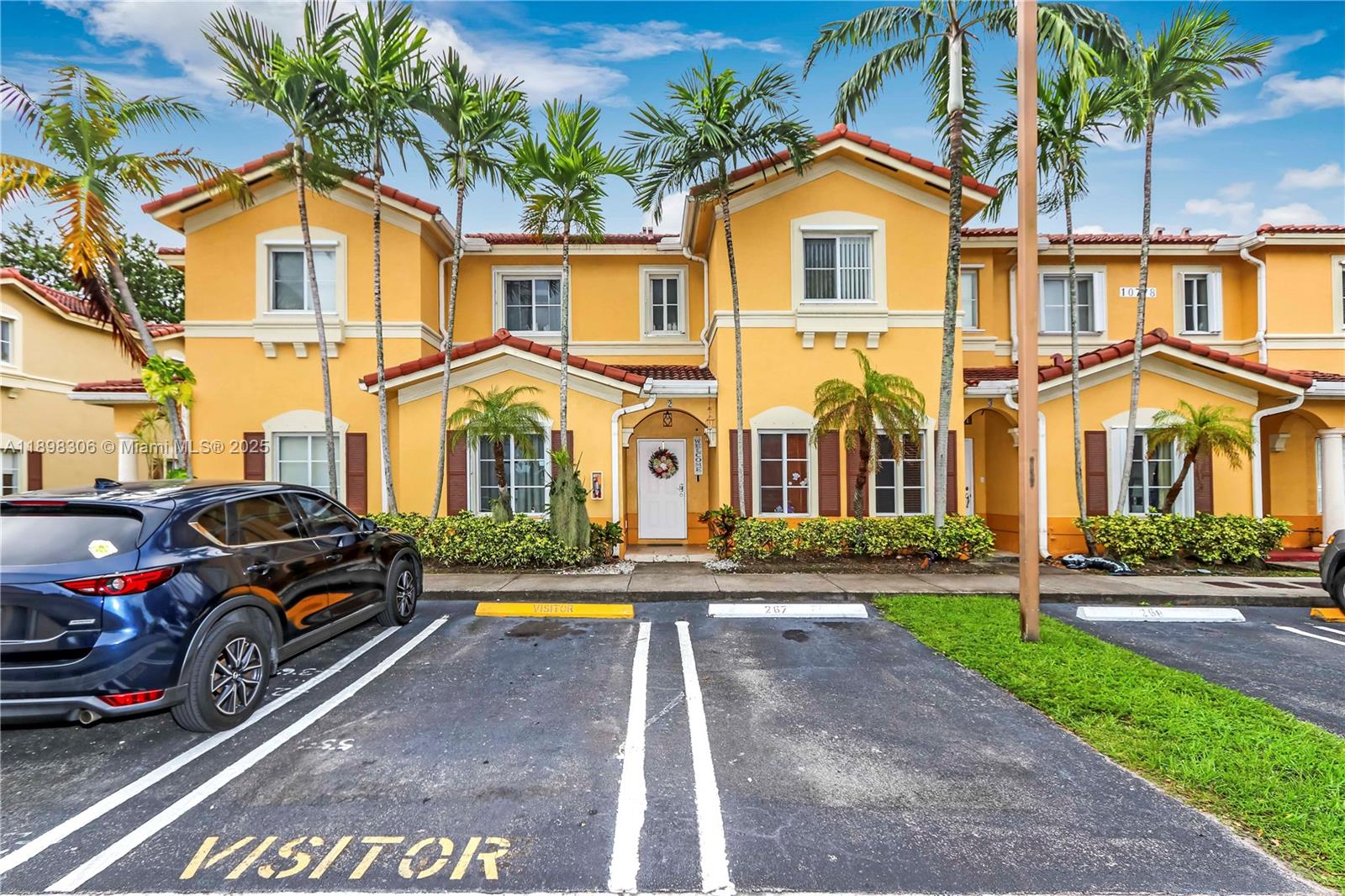 Leeward At Islands At Dor