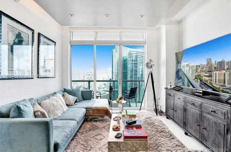 Condo for Rent in Miami, FL