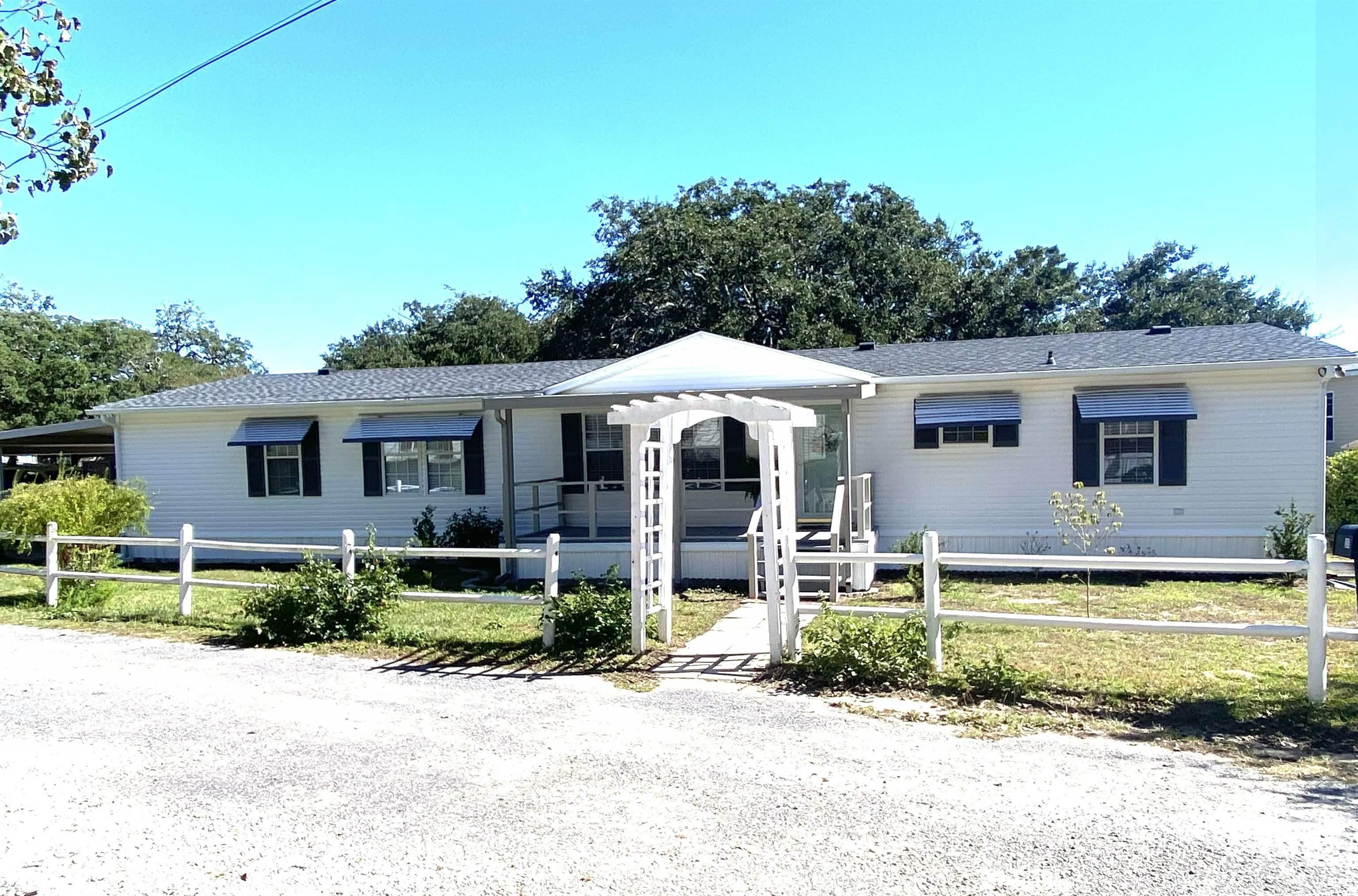 359 Lagoon Circle Garden City, SC 29576