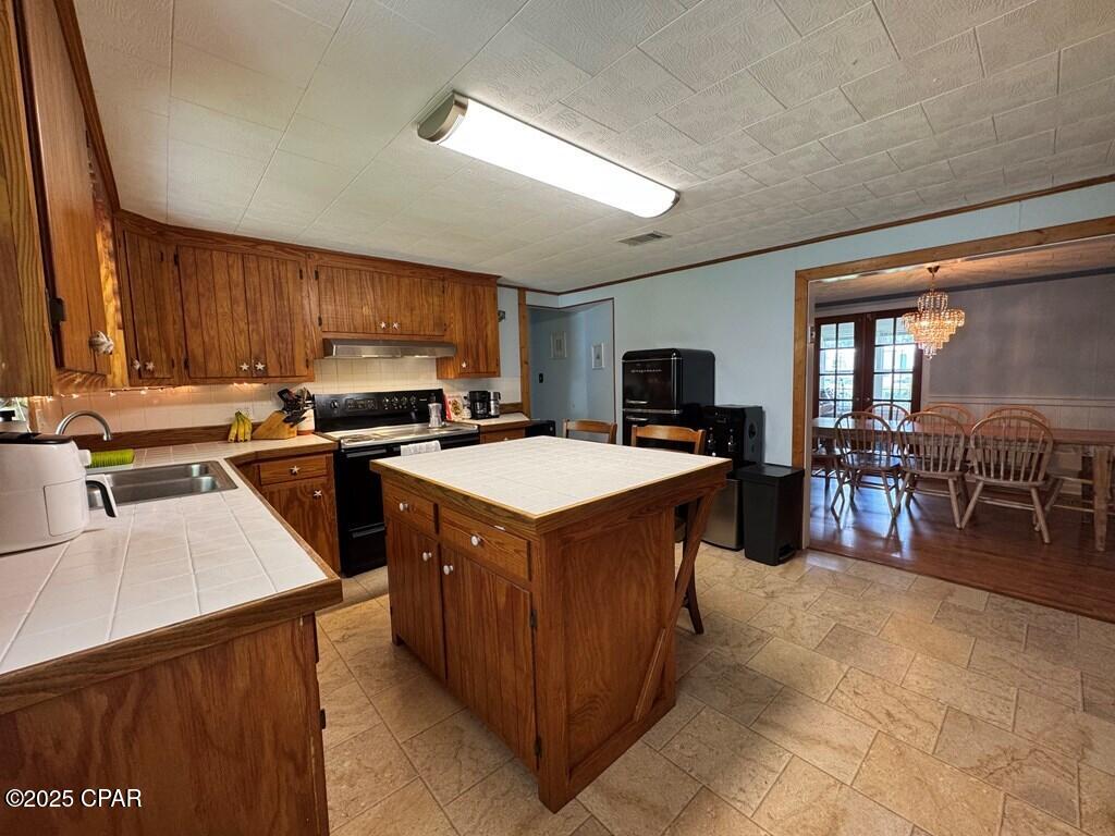 Image 9 For 6641 Cedar Street