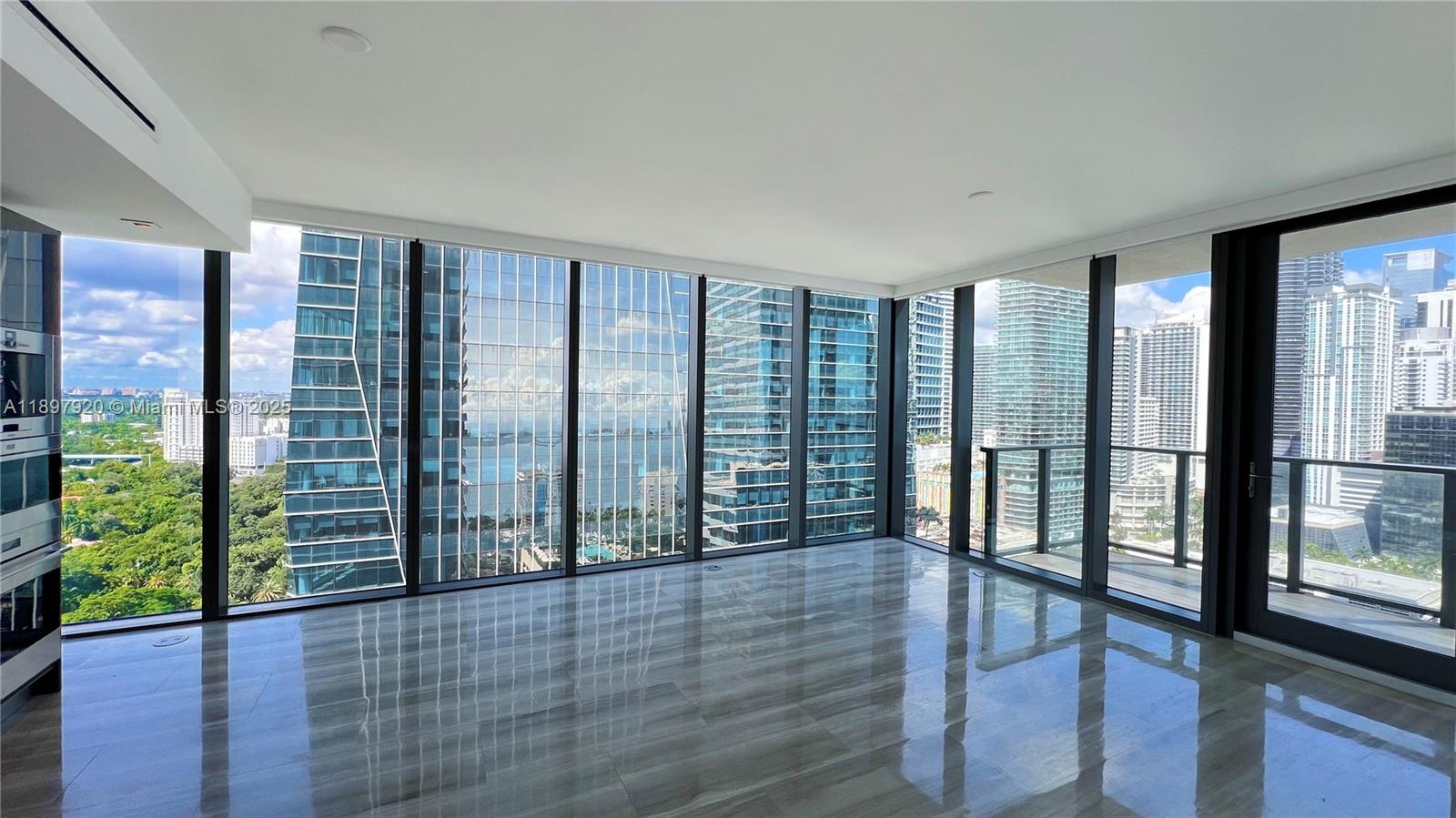 Condo for Rent in Miami, FL