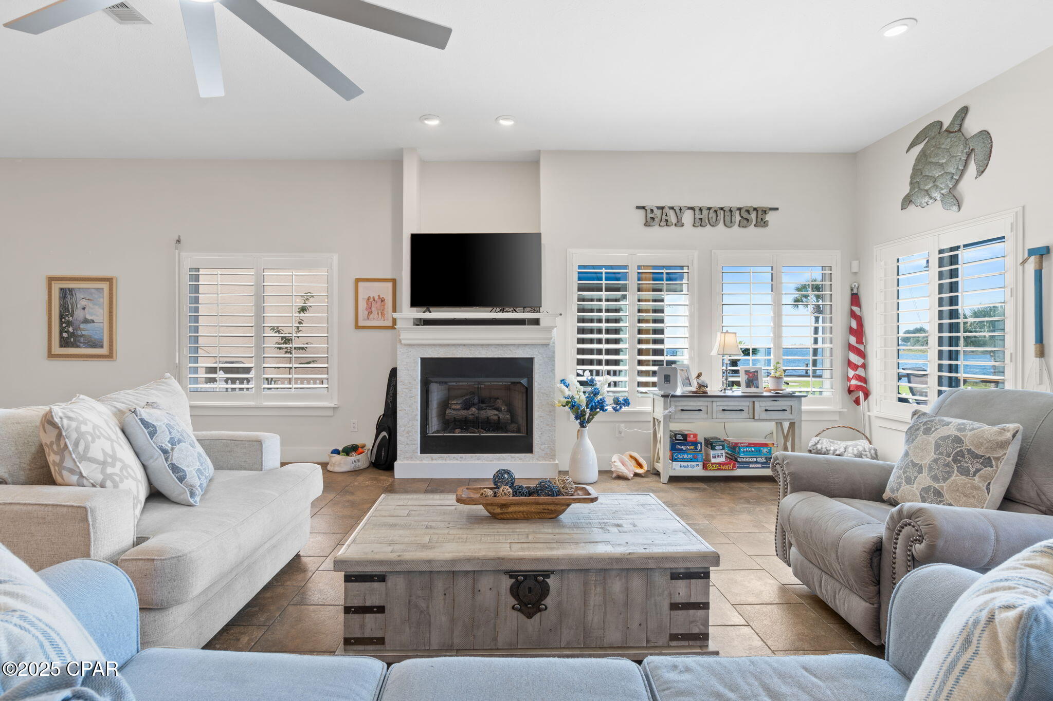 Listing photo id 24 for 5106 Blue Harbor Drive