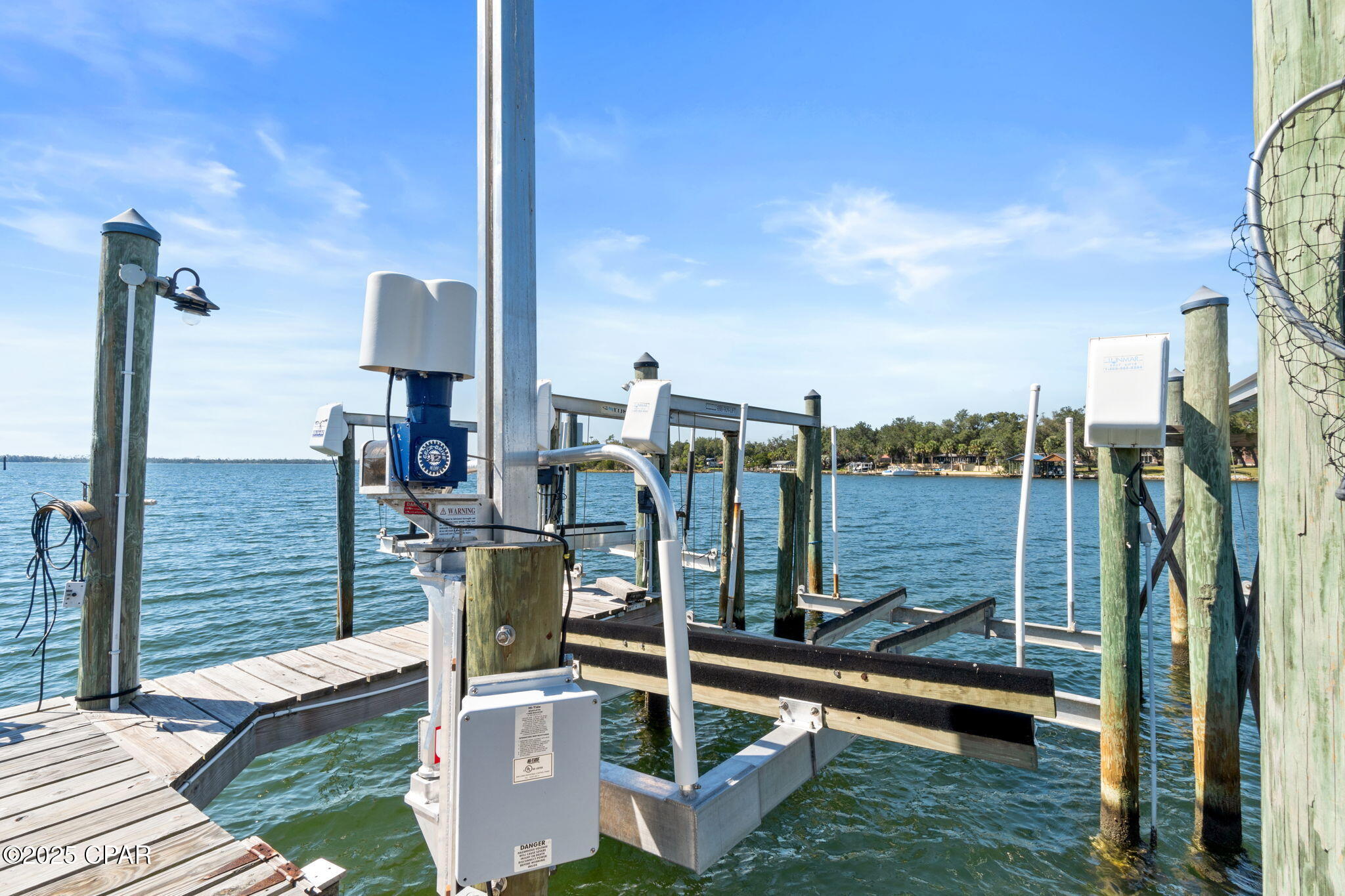 Listing photo id 35 for 5106 Blue Harbor Drive