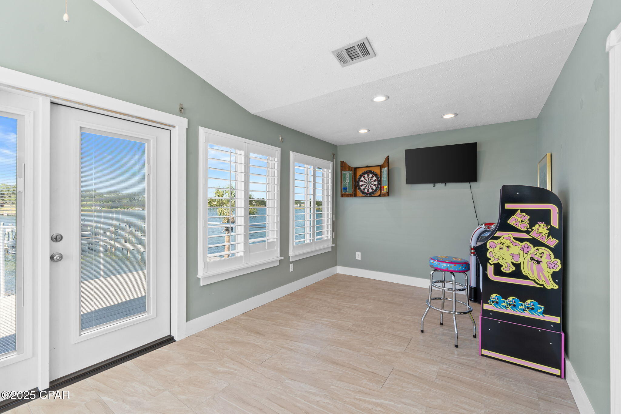 Image 49 For 5106 Blue Harbor Drive