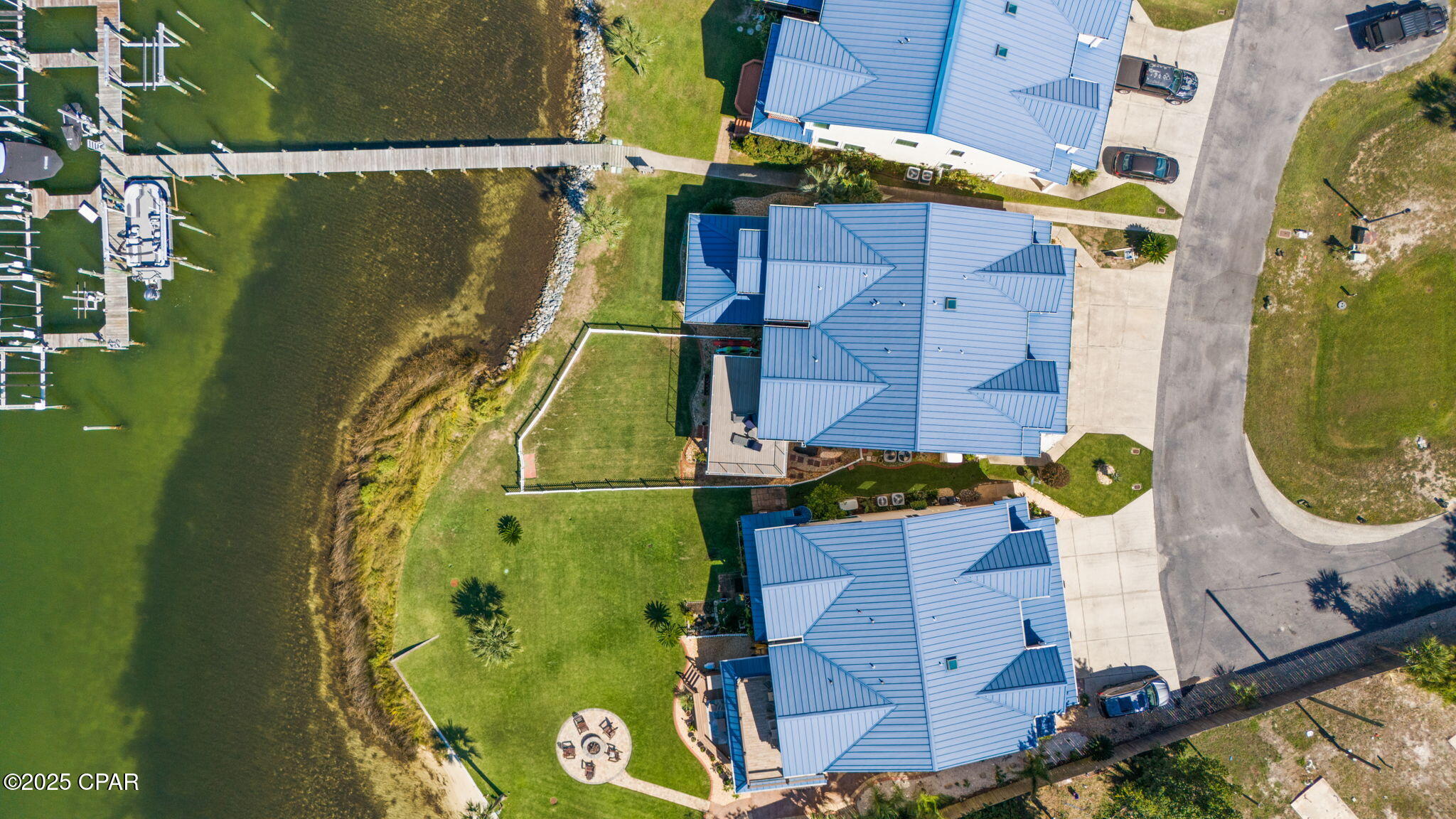 Listing photo id 73 for 5106 Blue Harbor Drive