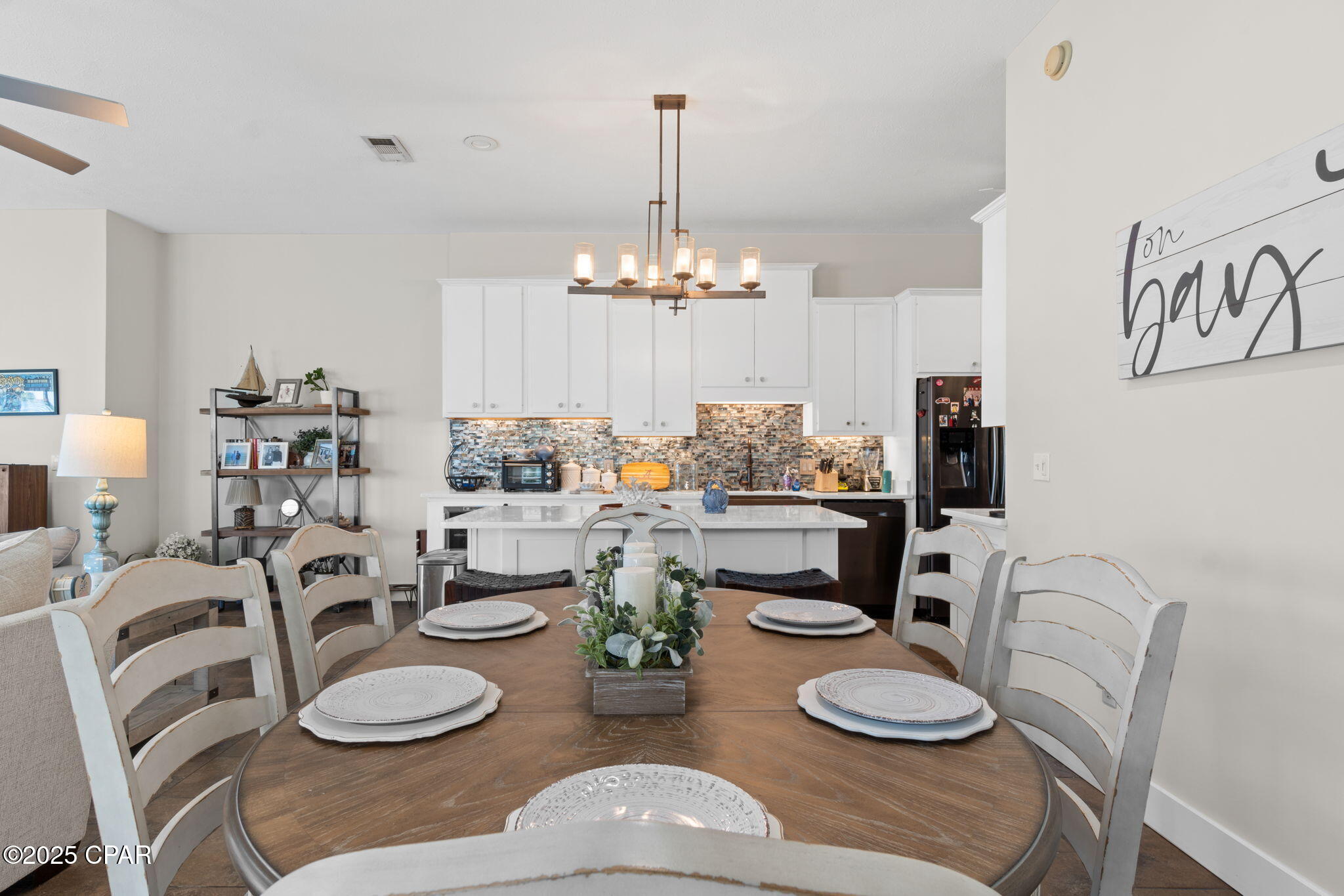 Listing photo id 8 for 5106 Blue Harbor Drive