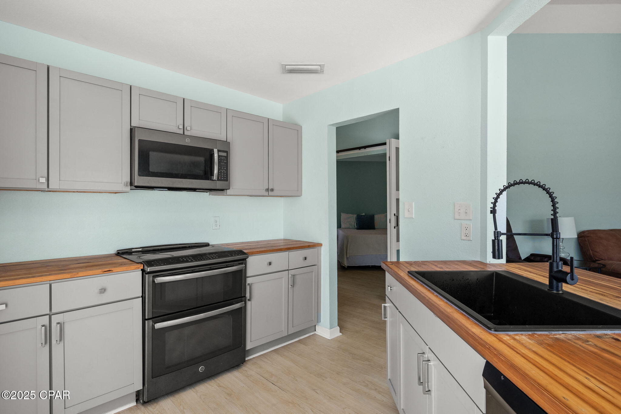 Image 18 For 4005 Par Drive