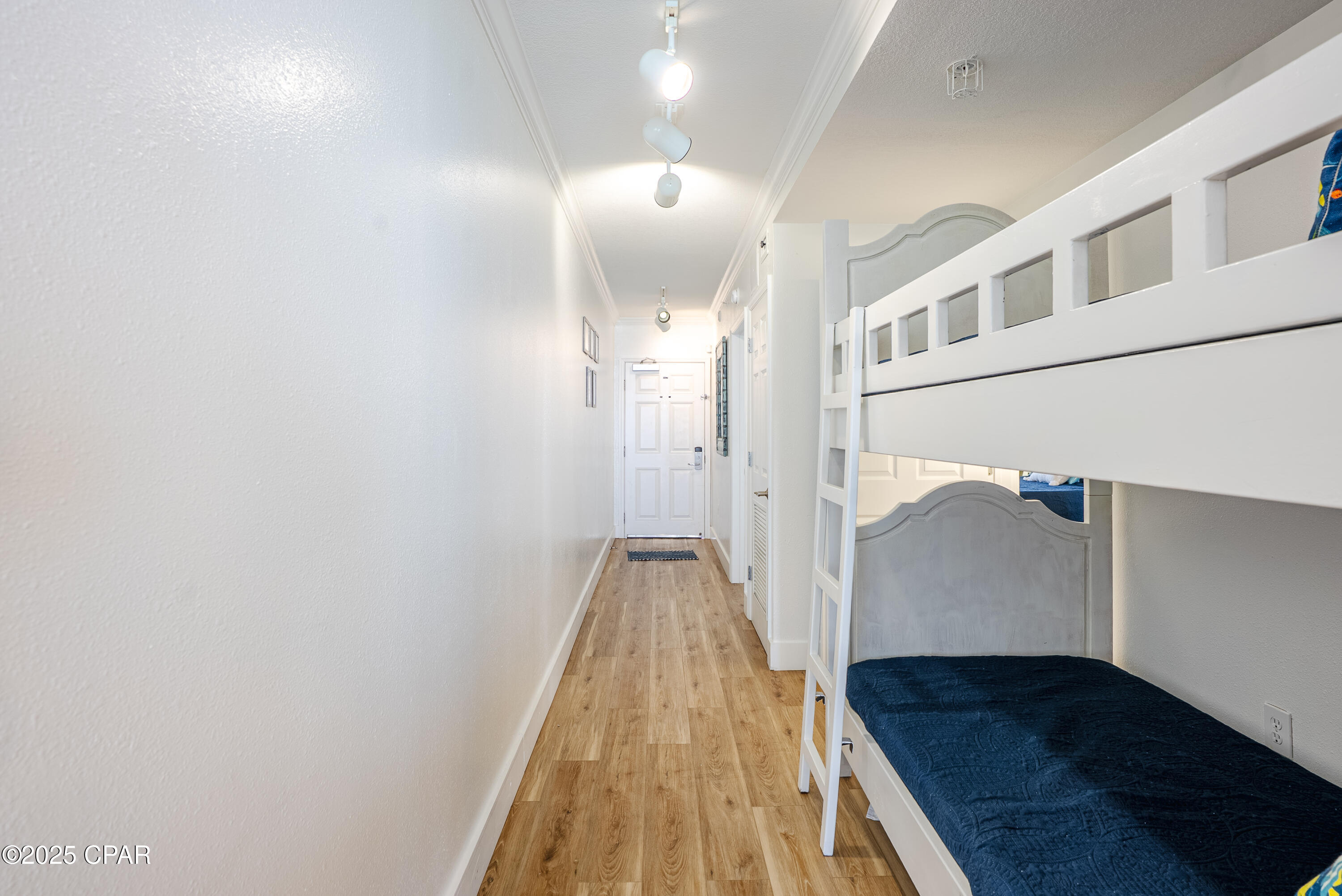 Image 18 For 14701 Front Beach Road 929