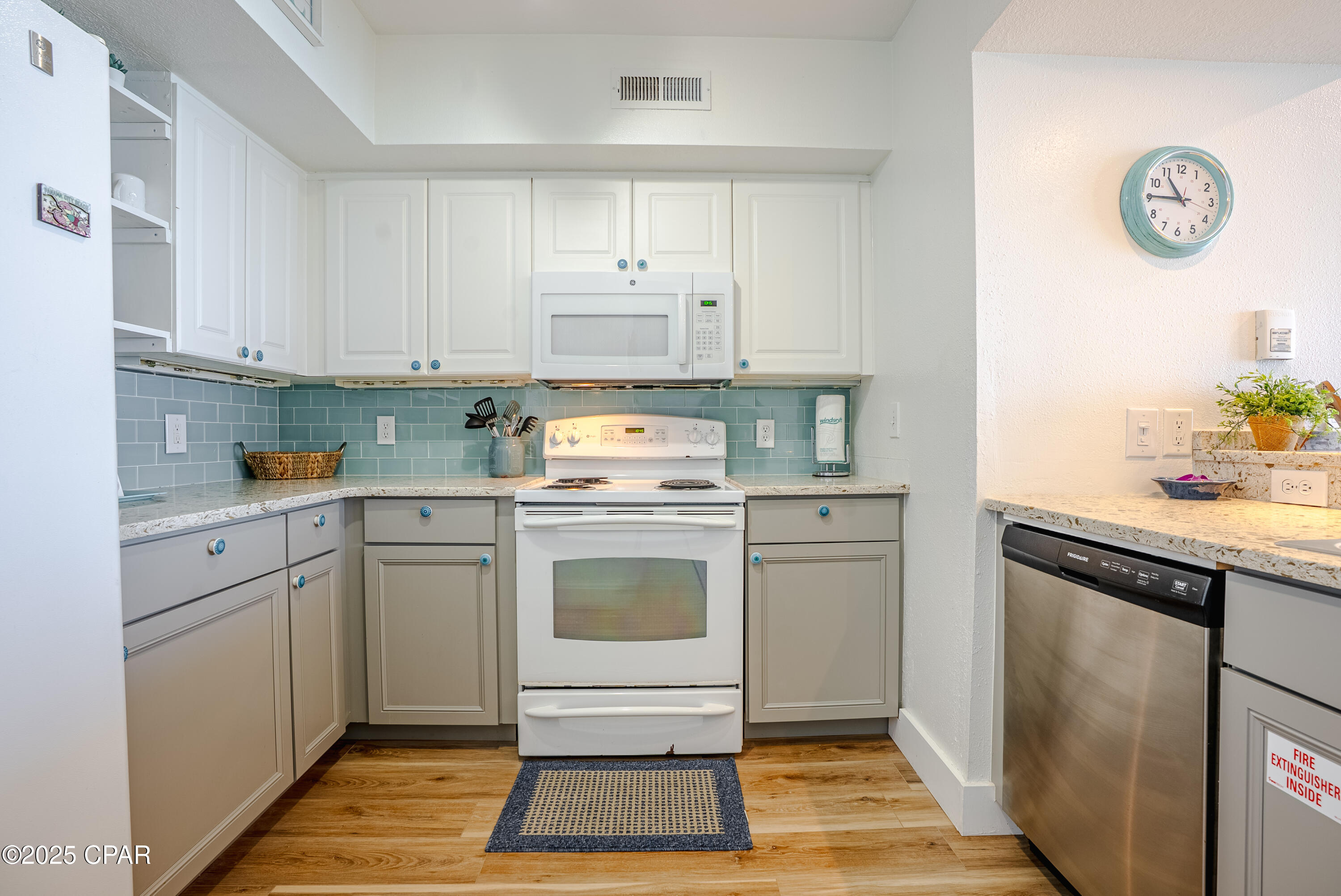 Image 5 For 14701 Front Beach Road 929