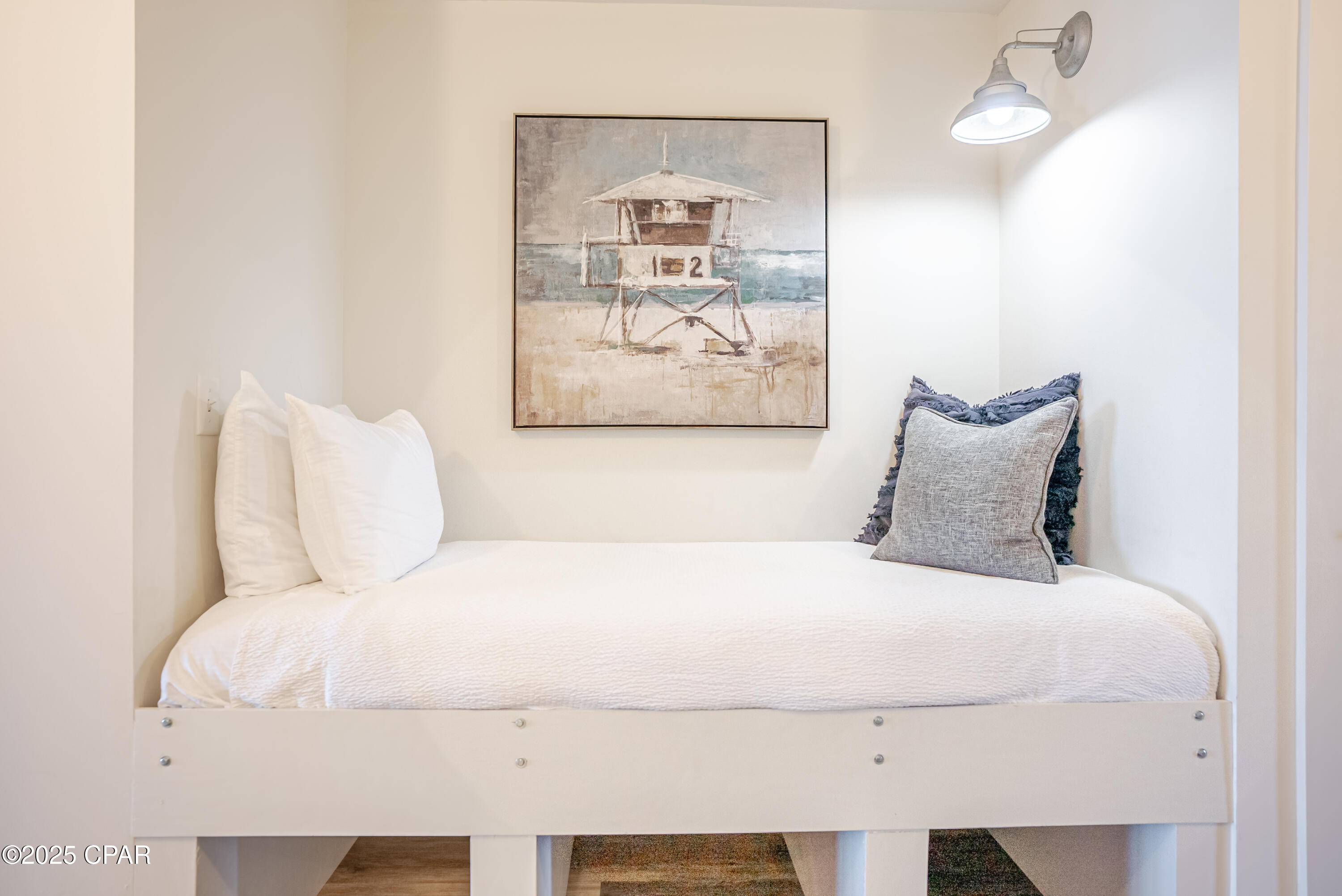 Image 23 For 15928 Front Beach Road 31908