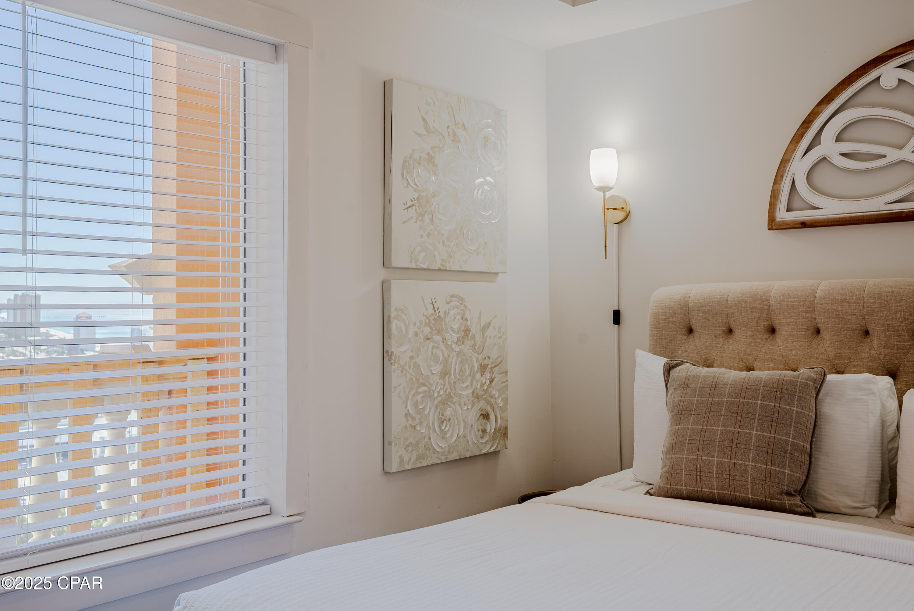 Image 33 For 15928 Front Beach Road 31908