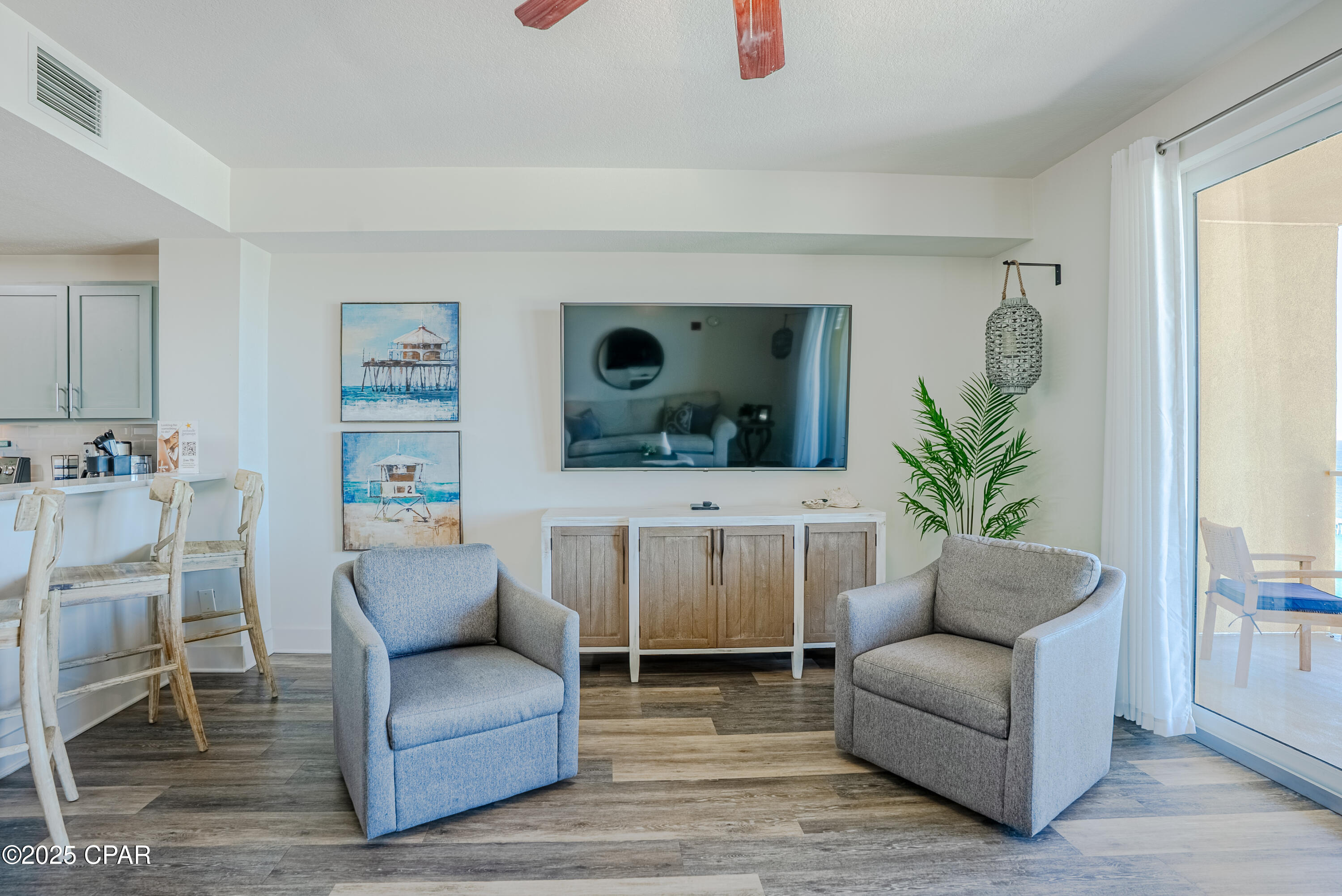 Image 4 For 15928 Front Beach Road 31908