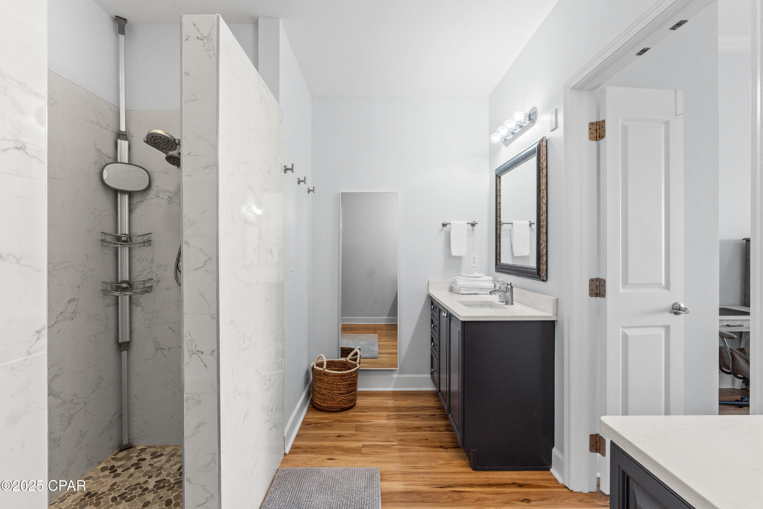 Image 14 For 4100 Marriott Drive 609