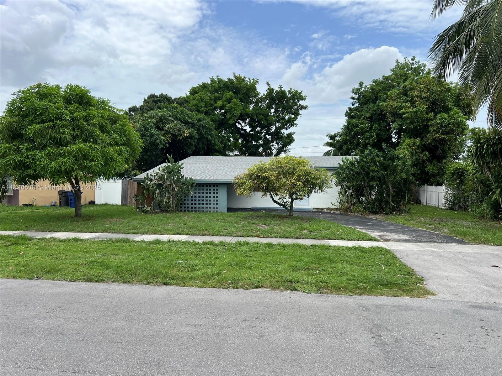 Lauderdale Lakes West Gat