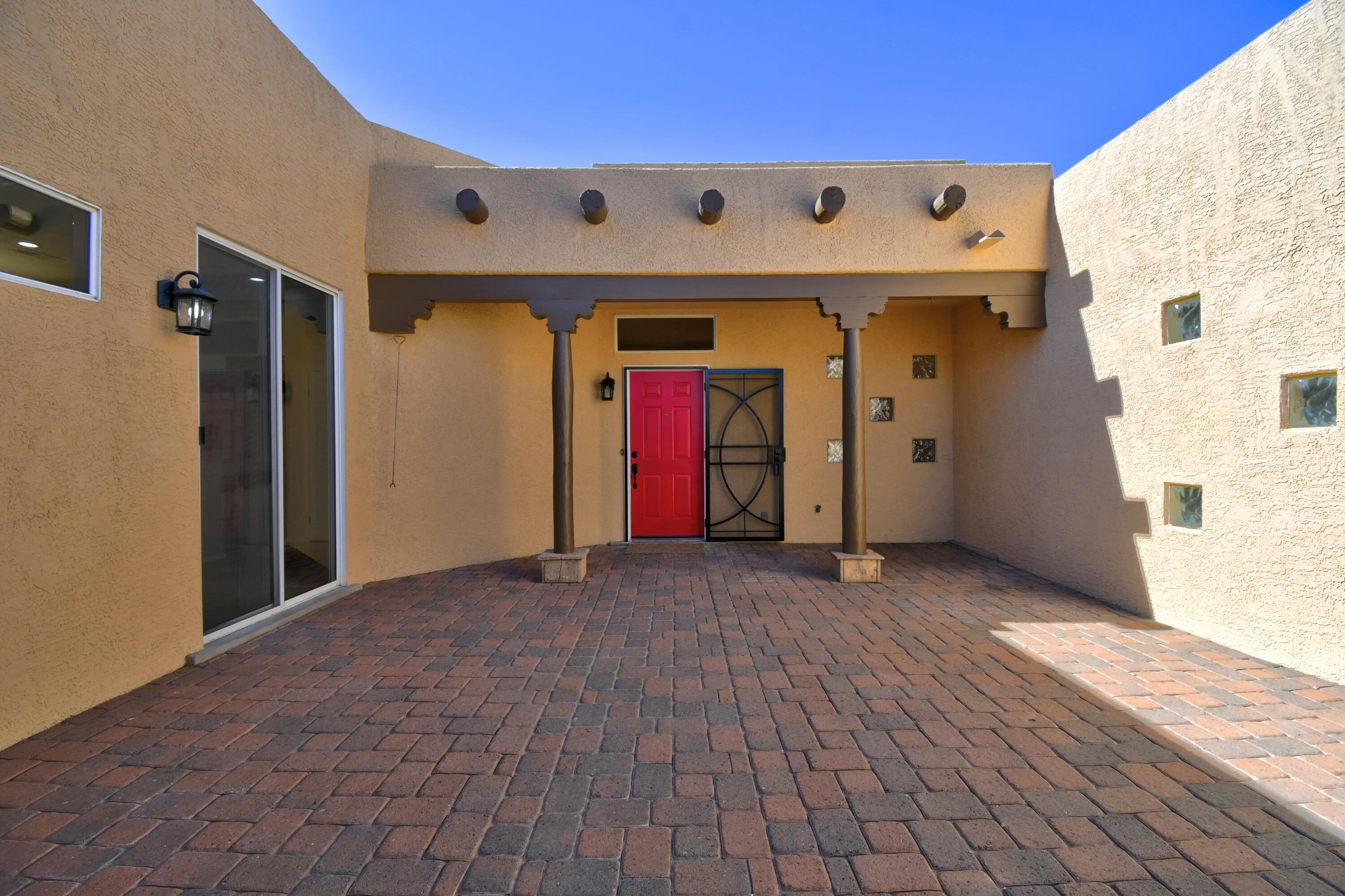 Homes for sale in Albuquerque, NM | 8008 Dark Mesa Ave Nw, Albuquerque, NM 87120 | MLS# 1093189