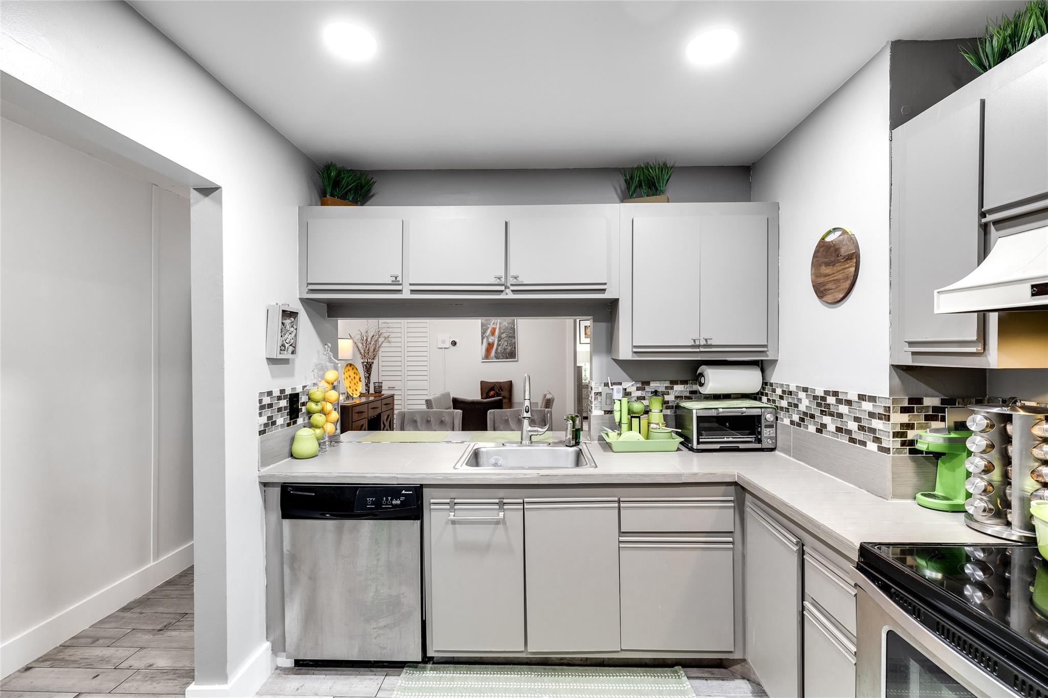 Homes for sale in Sunrise, FL | 3640 Nw 95th Ter #1K, Sunrise, FL 33351 | MLS# F10532421