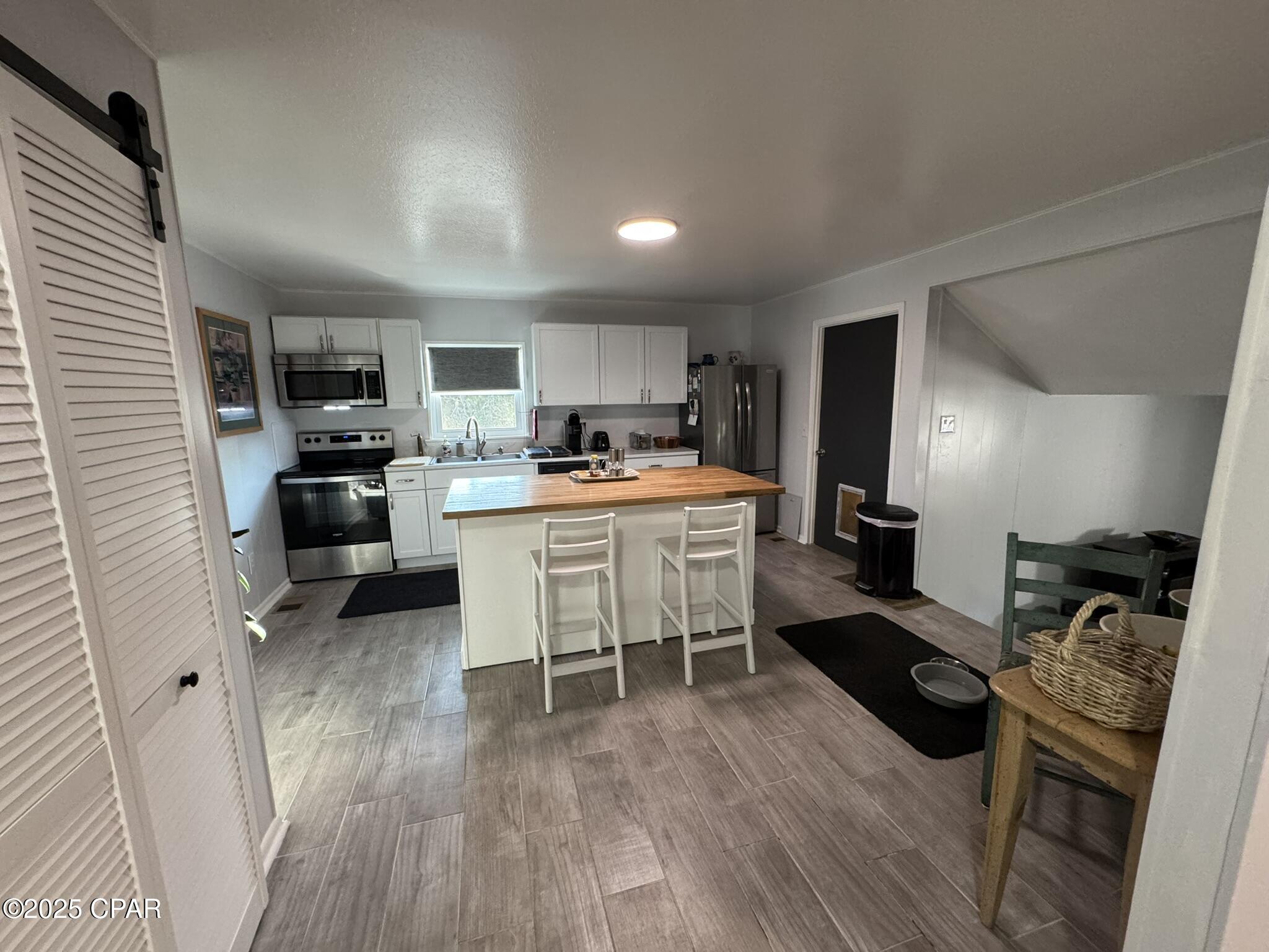 Image 16 For 707 Morgan Avenue