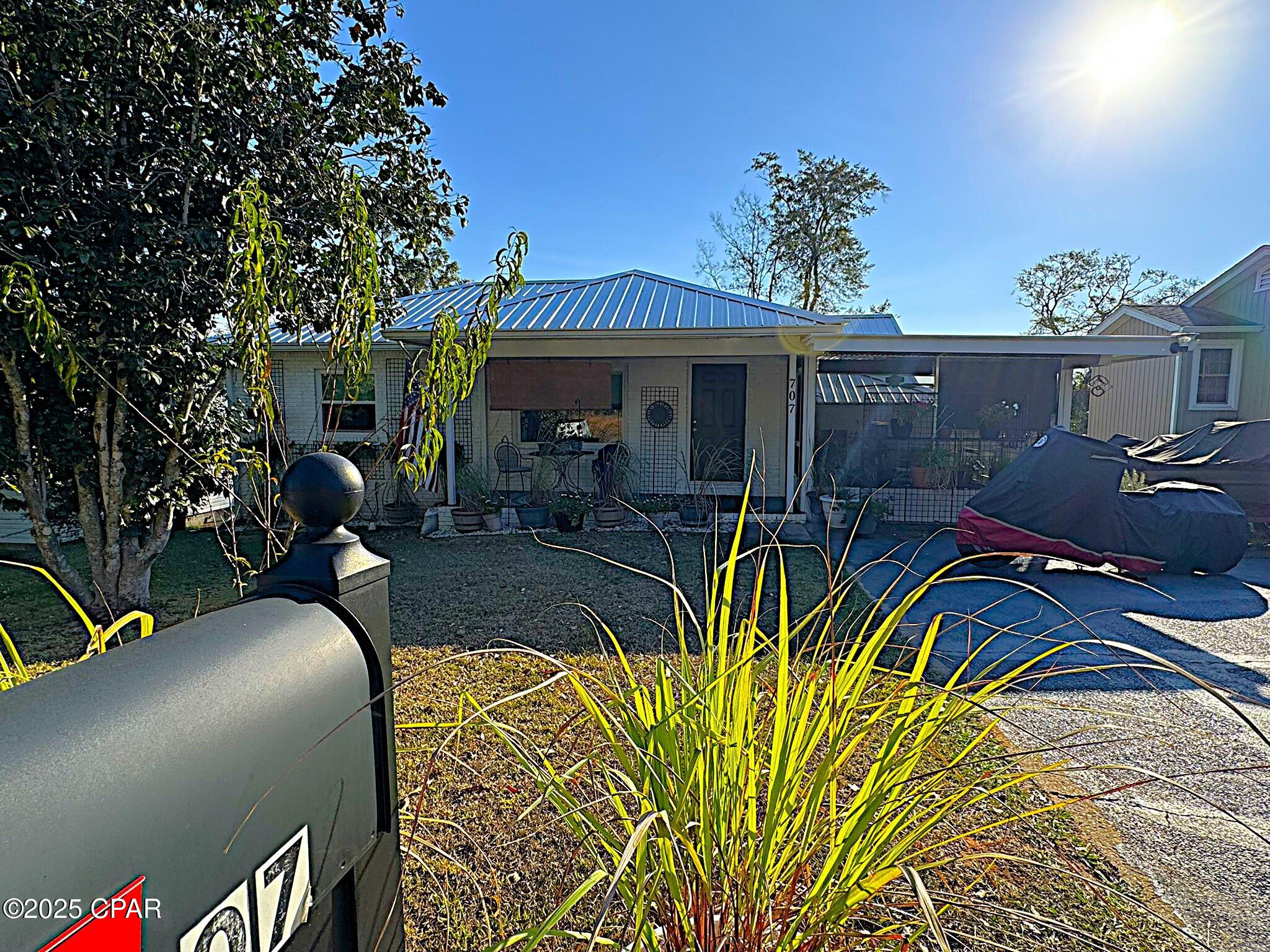 Image 2 For 707 Morgan Avenue