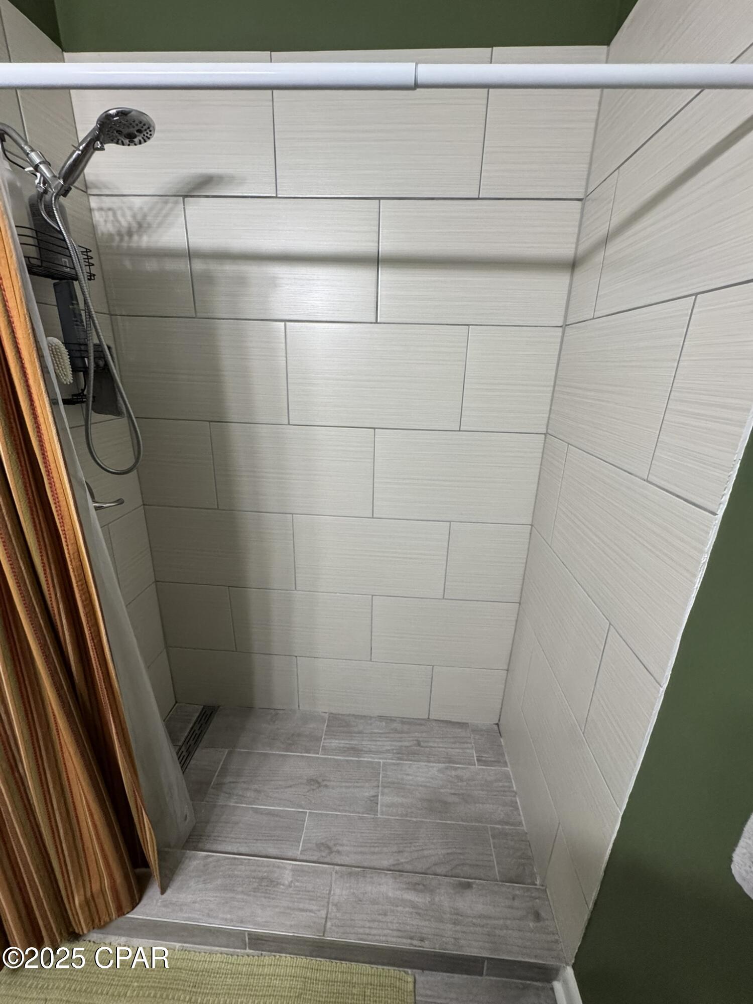 Image 38 For 707 Morgan Avenue